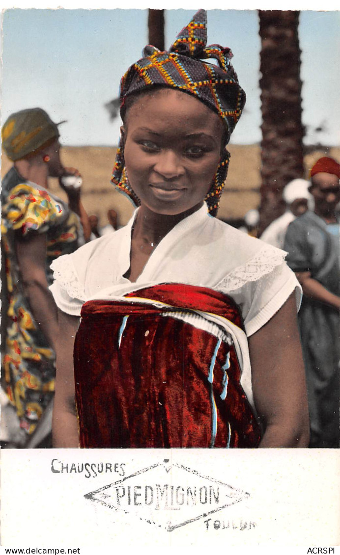 BURKINA FASO OUAGA Jeune Fille (Scans R/V) N° 45 \MO7011 - Burkina Faso