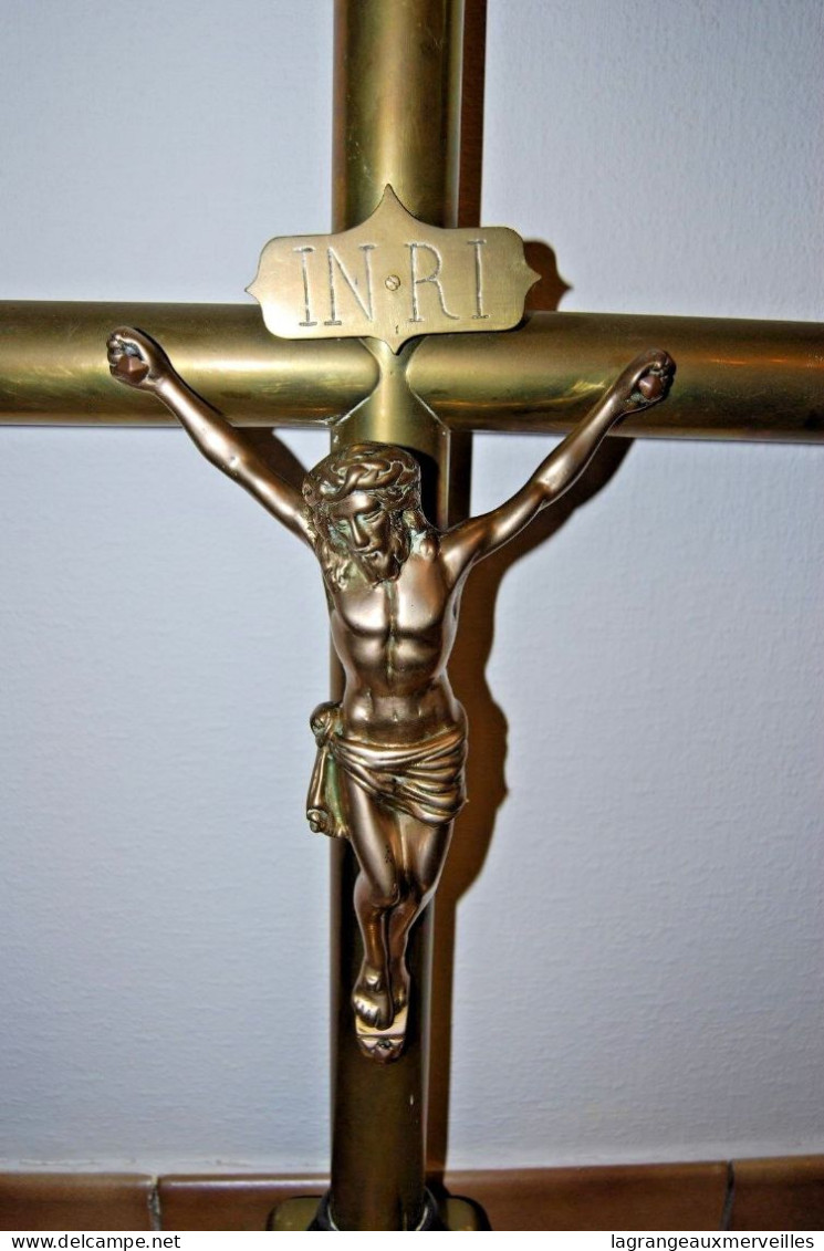 E1 Authentique Christ Sur La Croix - EGLISE - CUIVRE - FIN XIX CRISTO SULLA CROC - Godsdienst & Esoterisme