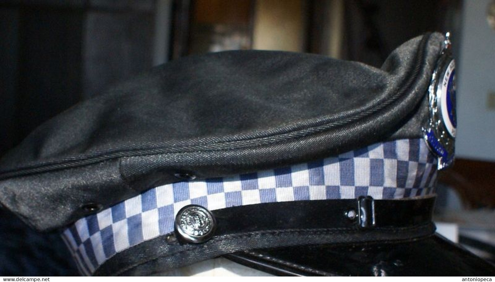 AUSTRALIAN POLICE (NEW SOUTH WALES) CAP - Helme & Hauben