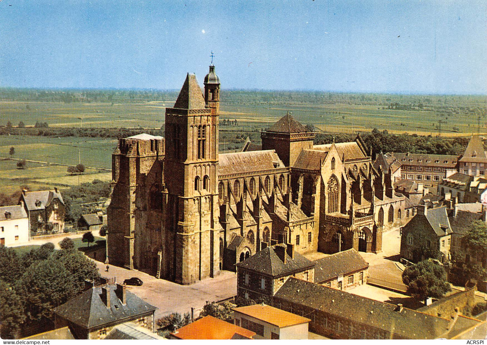 35 DOL DE BRETAGNE Cathédrale St SAMSON  Carte Vierge Non Circulé (Scan R/V ) N° 58 \MO7025 - Dol De Bretagne