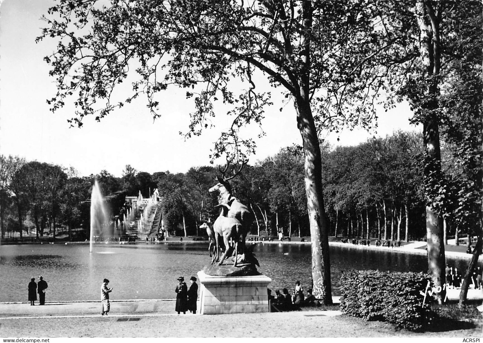 SCEAUX Bassin De L'octogone Cerfs Et Cascades  Carte Vierge Non Circulé(Scans R/V) N° 49 \MO7038 - Sceaux