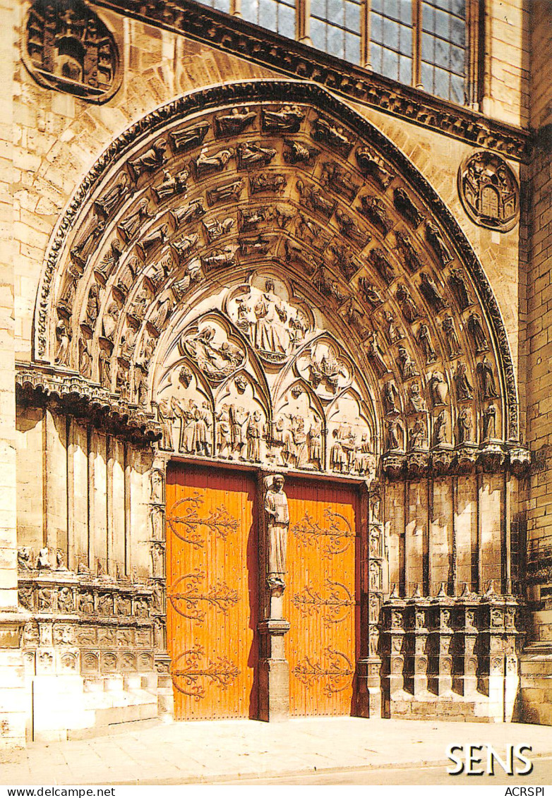 89 SENS Portail Central De La Cathédrale Carte Vierge Non Circulé édition Nivernaises   (Scans R/V) N° 10 \MO7046 - Sens