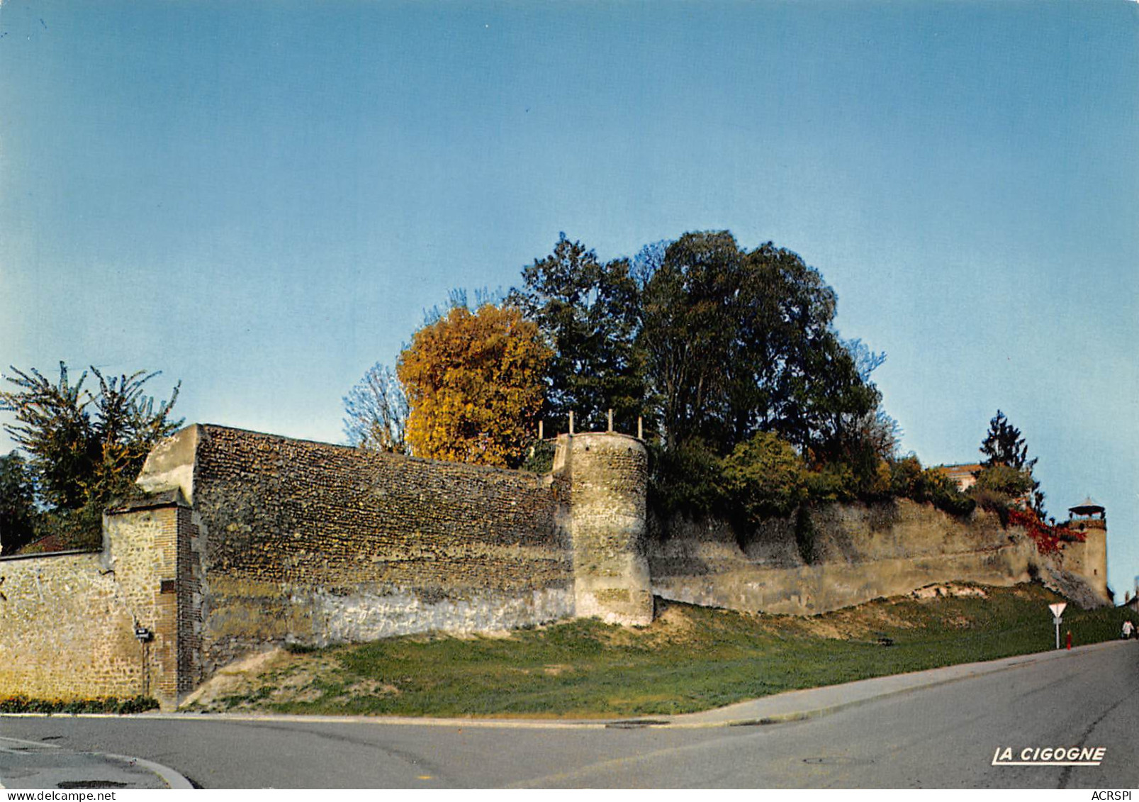 89 JOIGNY Les Remparts  Carte Vierge Non Circulé éditions La Cigogne (Scans R/V) N° 9 \MO7047 - Joigny