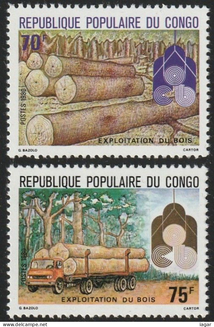 THEMATIC FLORA:  LOGGING.  WOODEN LOGS       2v    -   CONGO - Trees