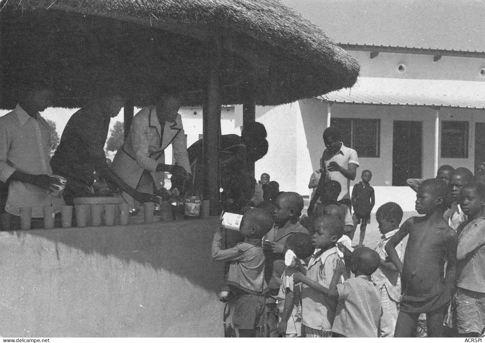 TOGO BIANKOURI Distribution Aux Enfants éd Mage (Scans R/V) N° 38 \MP7108 - Togo