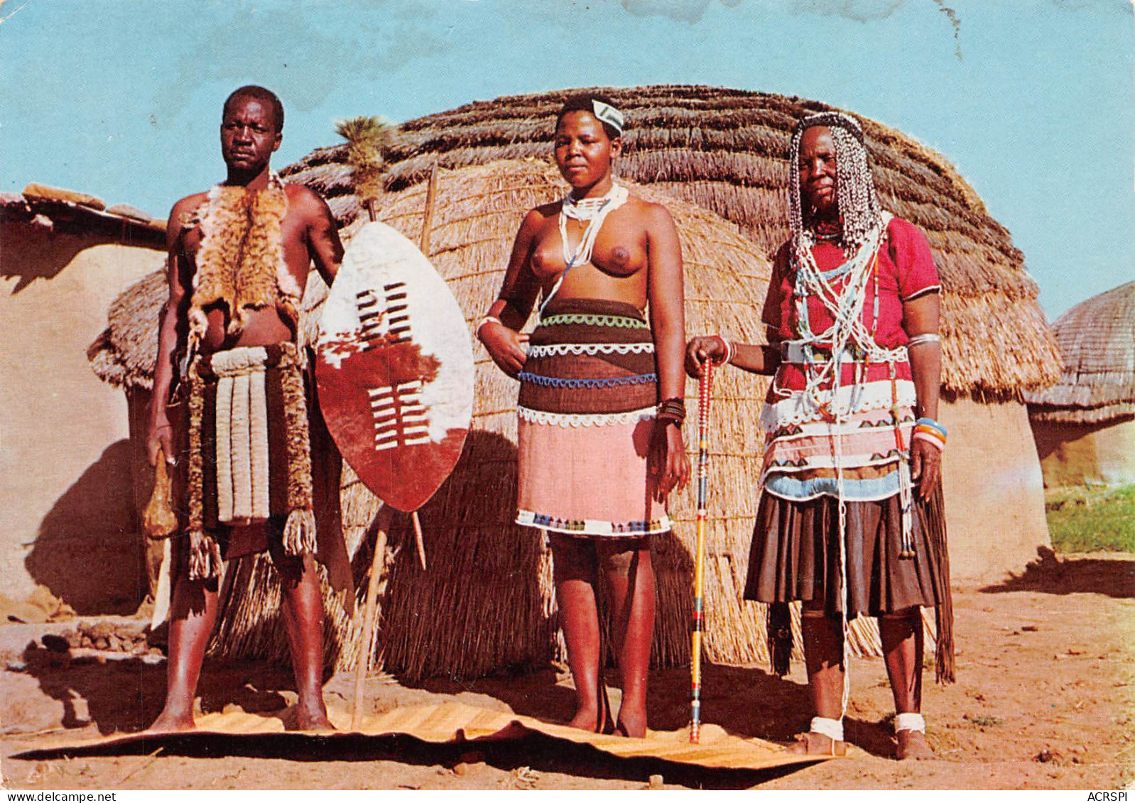 RSA Southern Africa Tribal Life ZULU Family édition PTY Johannesbourg (Scans R/V) N° 72 \MP7109 - Afrique Du Sud