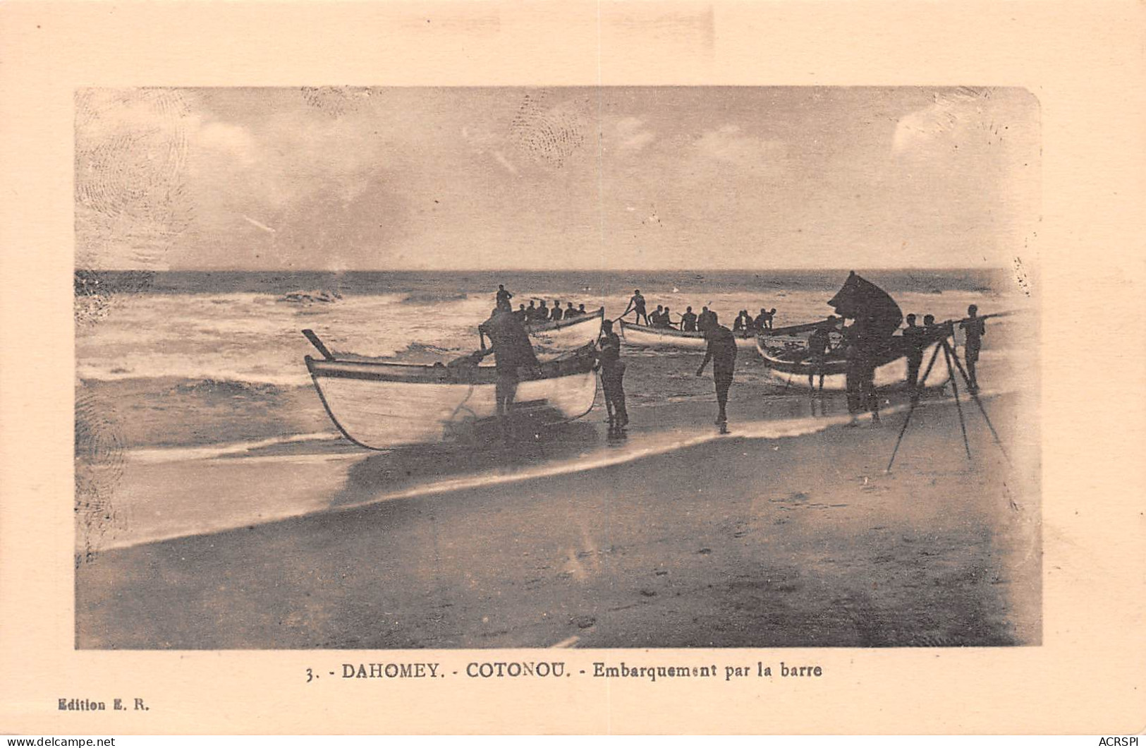 BENIN Ex Dahomey COTONOU Embarquement Par La Barre Pêcheurs éd E.R Dos Vierge Non Circulé (Scans R/V) N° 25 \MP7110 - Benin