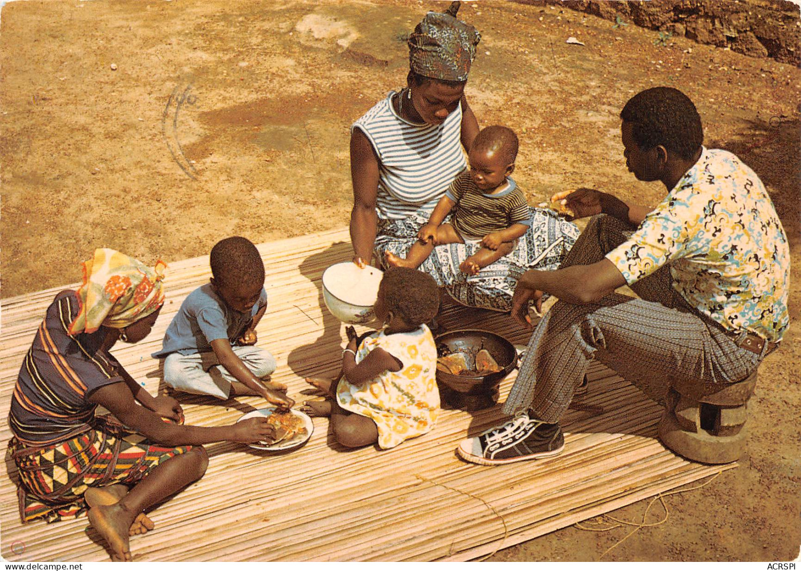 BENIN Le Repas En Famille  édition LEROUX (Scans R/V) N° 53 \MP7110 - Benin