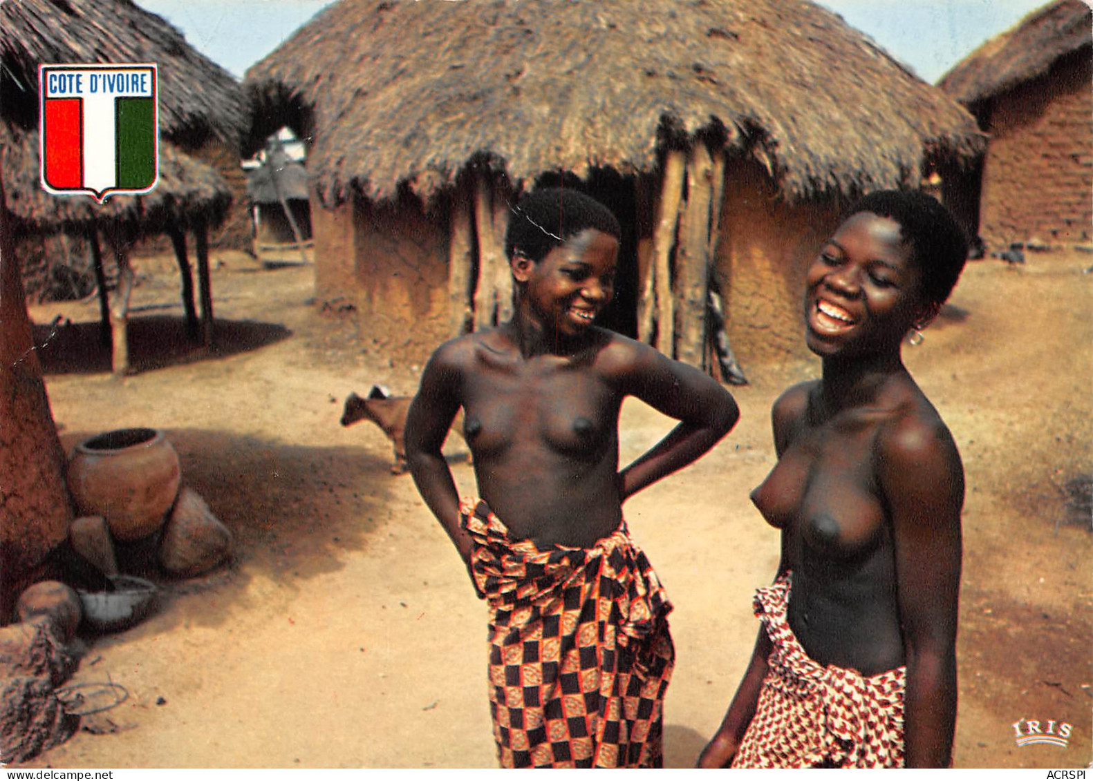 Cote D'Ivoire Joie De Vivre En Pays Senoufo, Jeunes Filles Seins Nus Desnudo Nudi Top-Less Naked (2 Scans) N° 37 \MP7113 - Côte-d'Ivoire