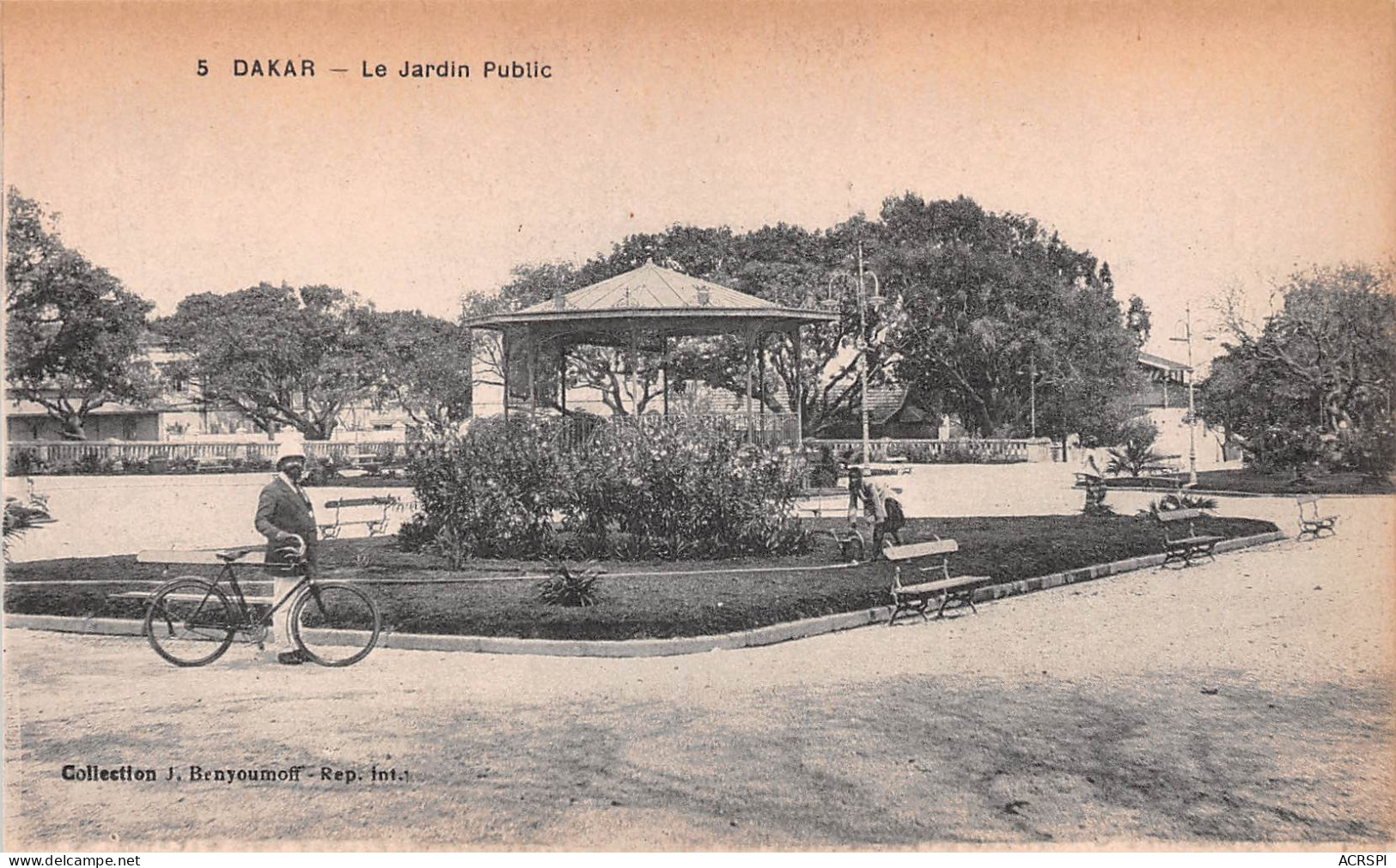 SENEGAL DAKAR Le Jardin Public   Carte Vierge Non Voyagé éditions COLLAS & Cie Coll Benyoumoff  (Scan R/V) N° 25 \MP7118 - Sénégal