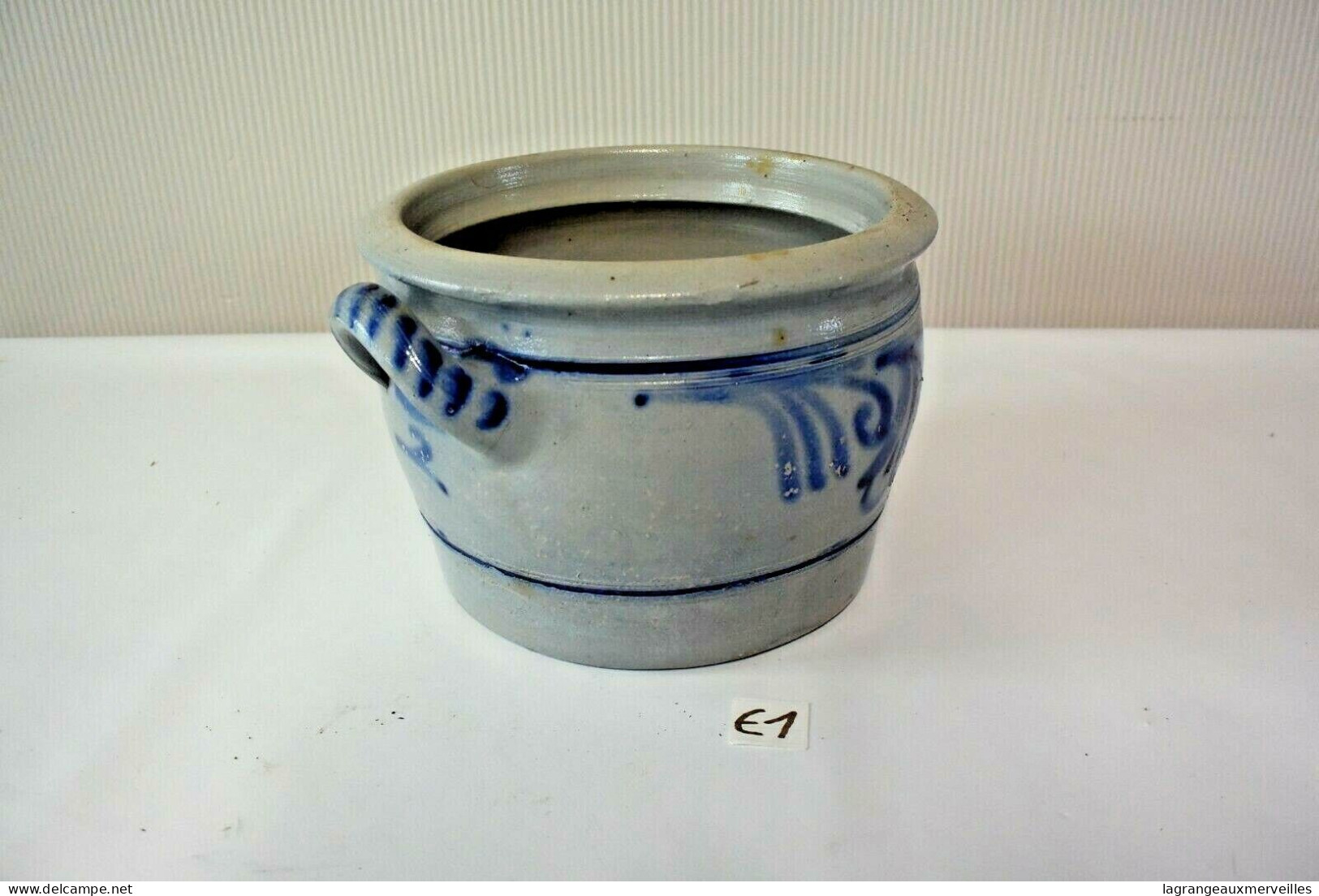 E1 Authentique Pot En Grès Bleu - Contemporary Art