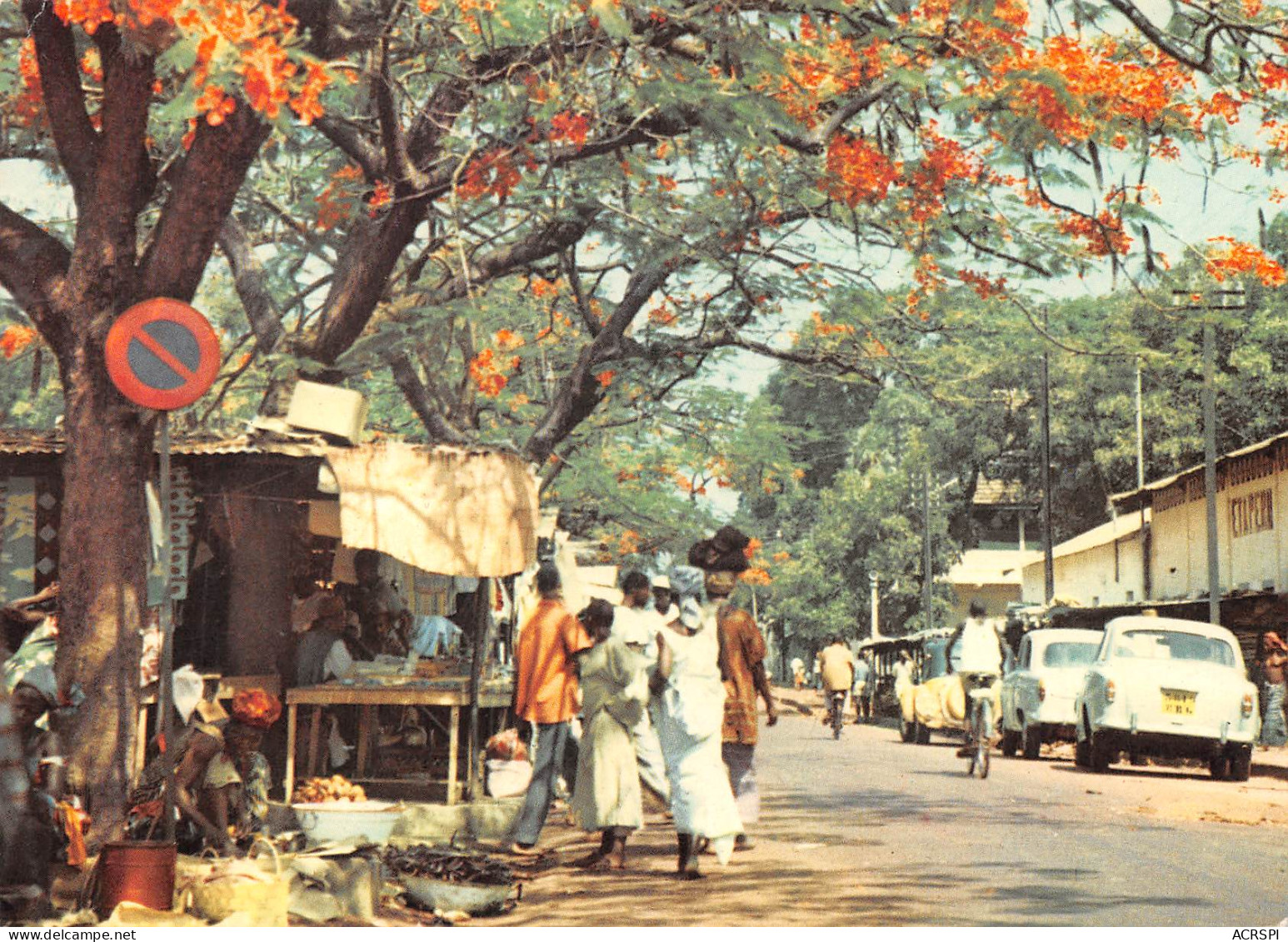 GUINEE Française  CONAKRY La Rue Du Marché  (Scan R/V) N° 16 \MP7133 - Guinea Francesa