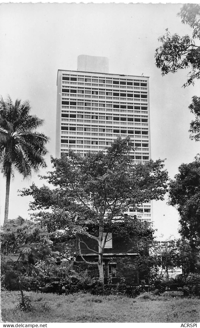 GUINEE Française CONAKRY  Le Building La Paternelle Carte Vierge Non Circulé éd COGEX (Scan R/V) N° 56 \MP7133 - Guinea Francesa