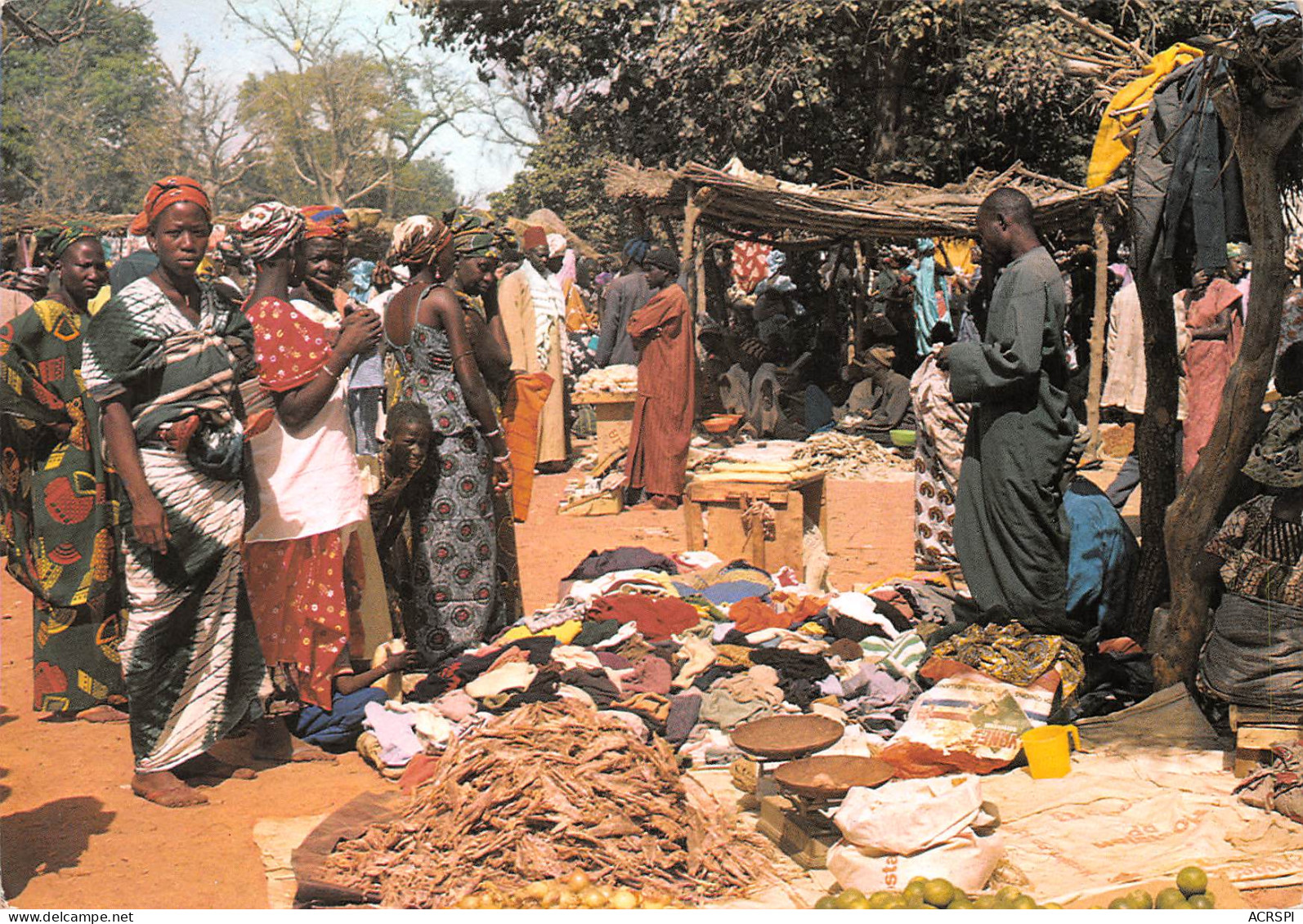 SENEGAL TOUBA MOURIDE, Le Marché Beau Timbre Au Dos  (Scan R/V) N° 74 \MP7135 - Sénégal