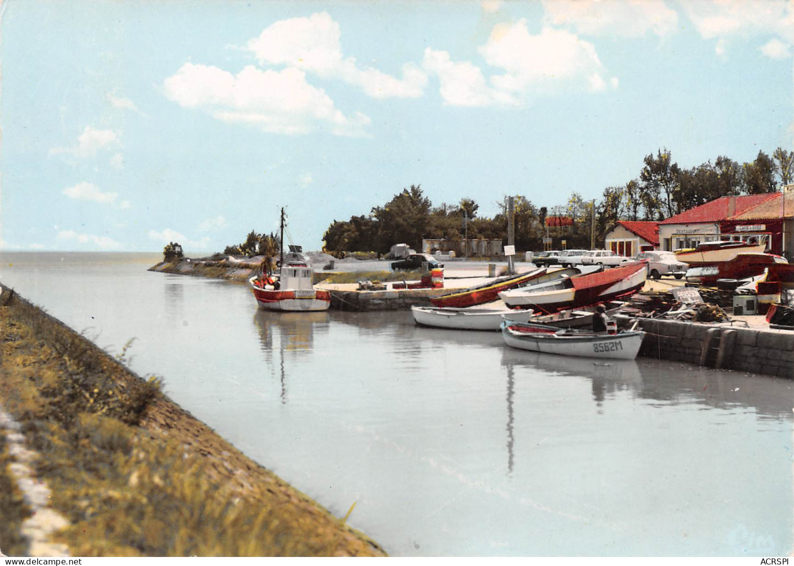 17   MESCHERS - LE PORT  (Scan R/V) N° 49 \MP7137 - Meschers