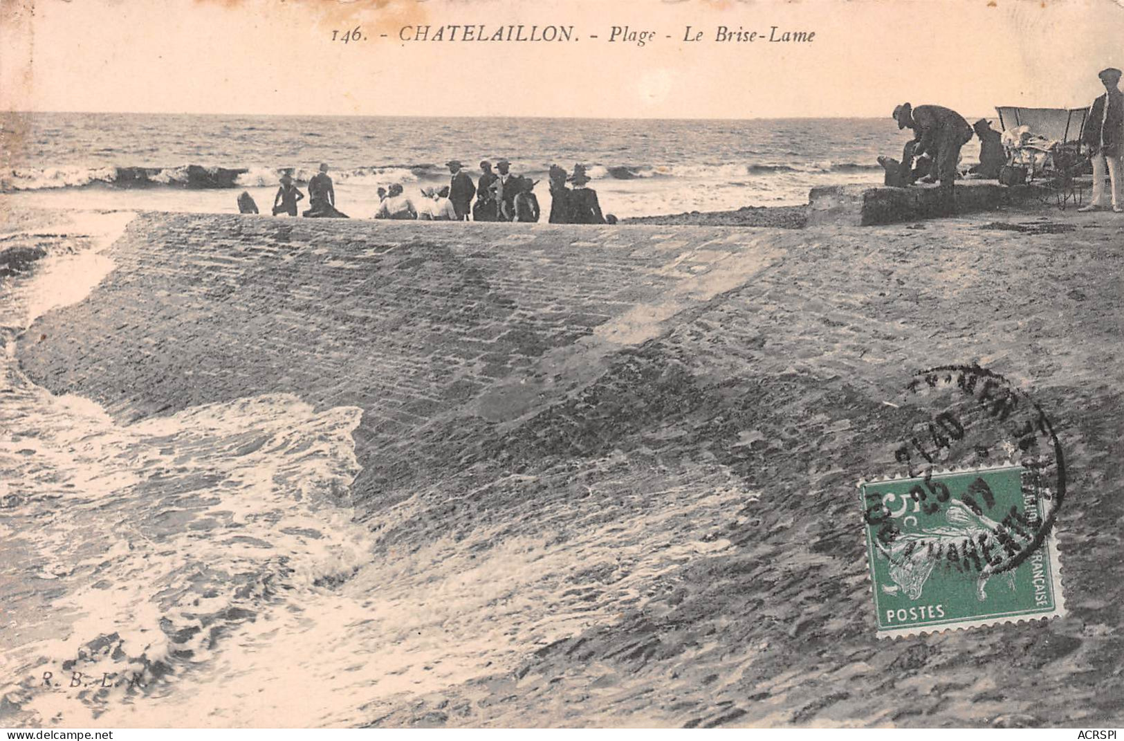 17 CHATELAILLON-PLAGE Le Brise Lame (Scan R/V) N° 48 \MP7139 - Châtelaillon-Plage