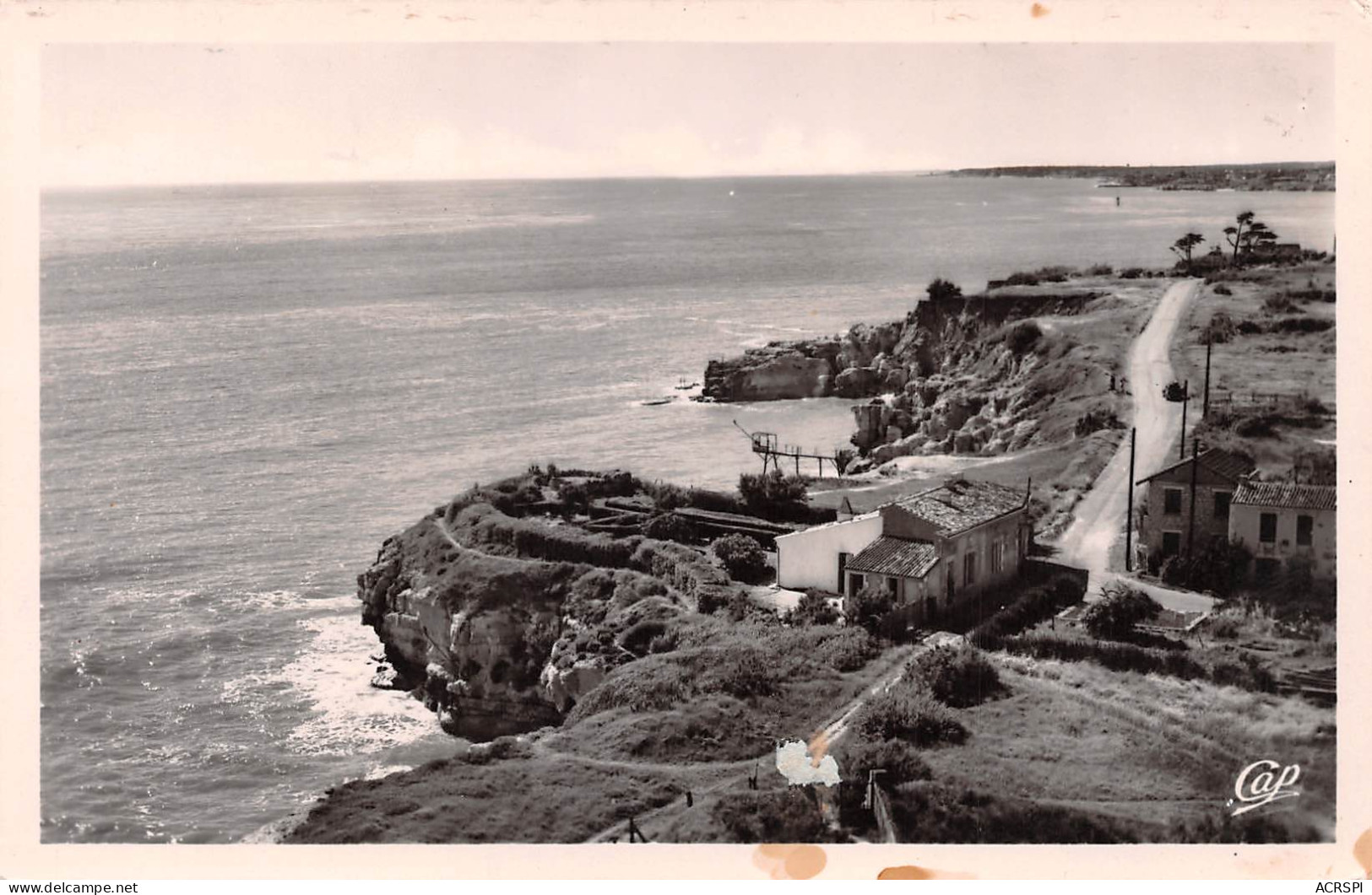 17 SAINT-GEORGES-DE-DIDONNE  VALLIERES La Corniche  (Scan R/V) N° 31 \MP7140 - Saint-Georges-de-Didonne