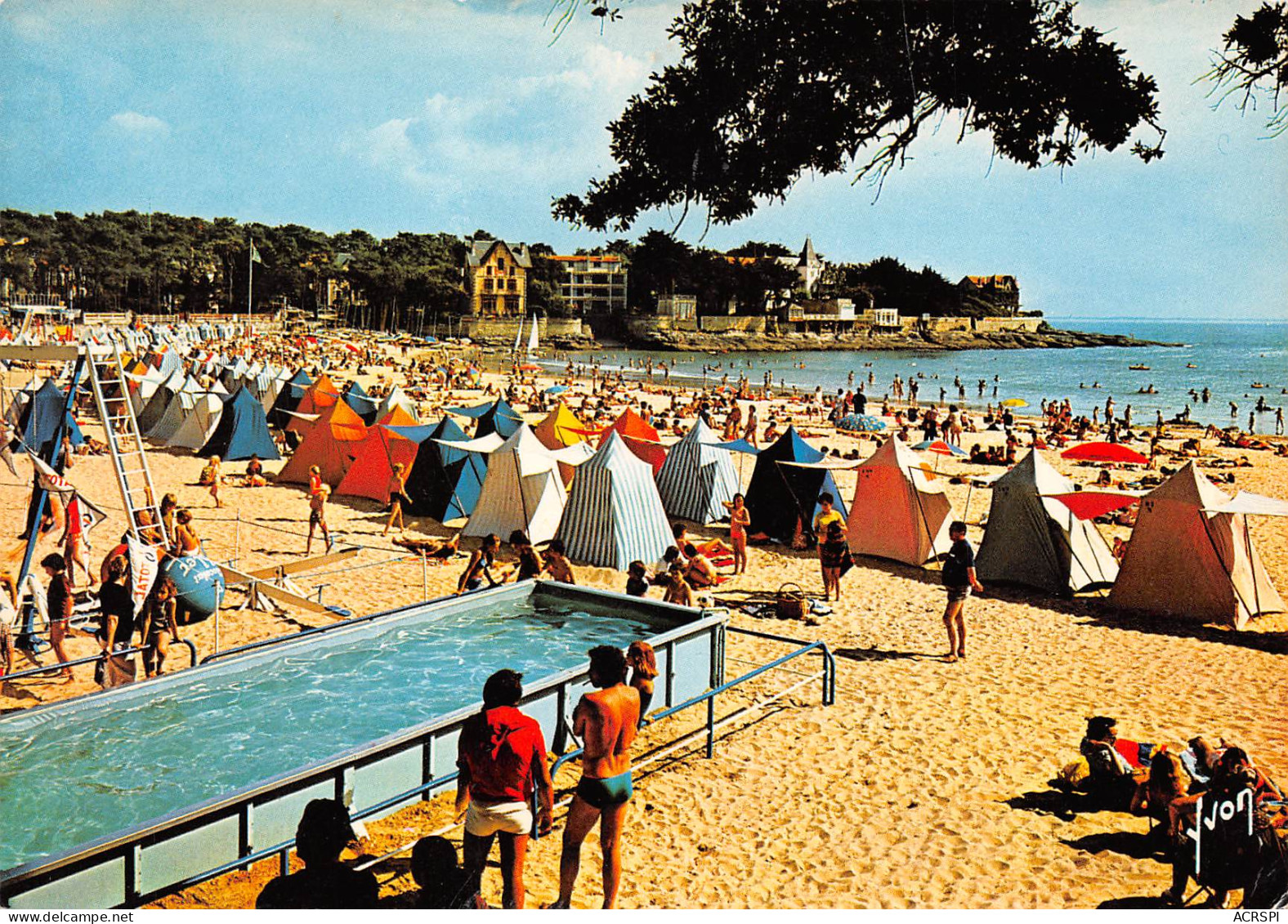 17 SAINT-PALAIS-SUR-MER  Plage Et Piscine Pour Enfants (Scan R/V) N° 48 \MP7142 - Saint-Palais-sur-Mer