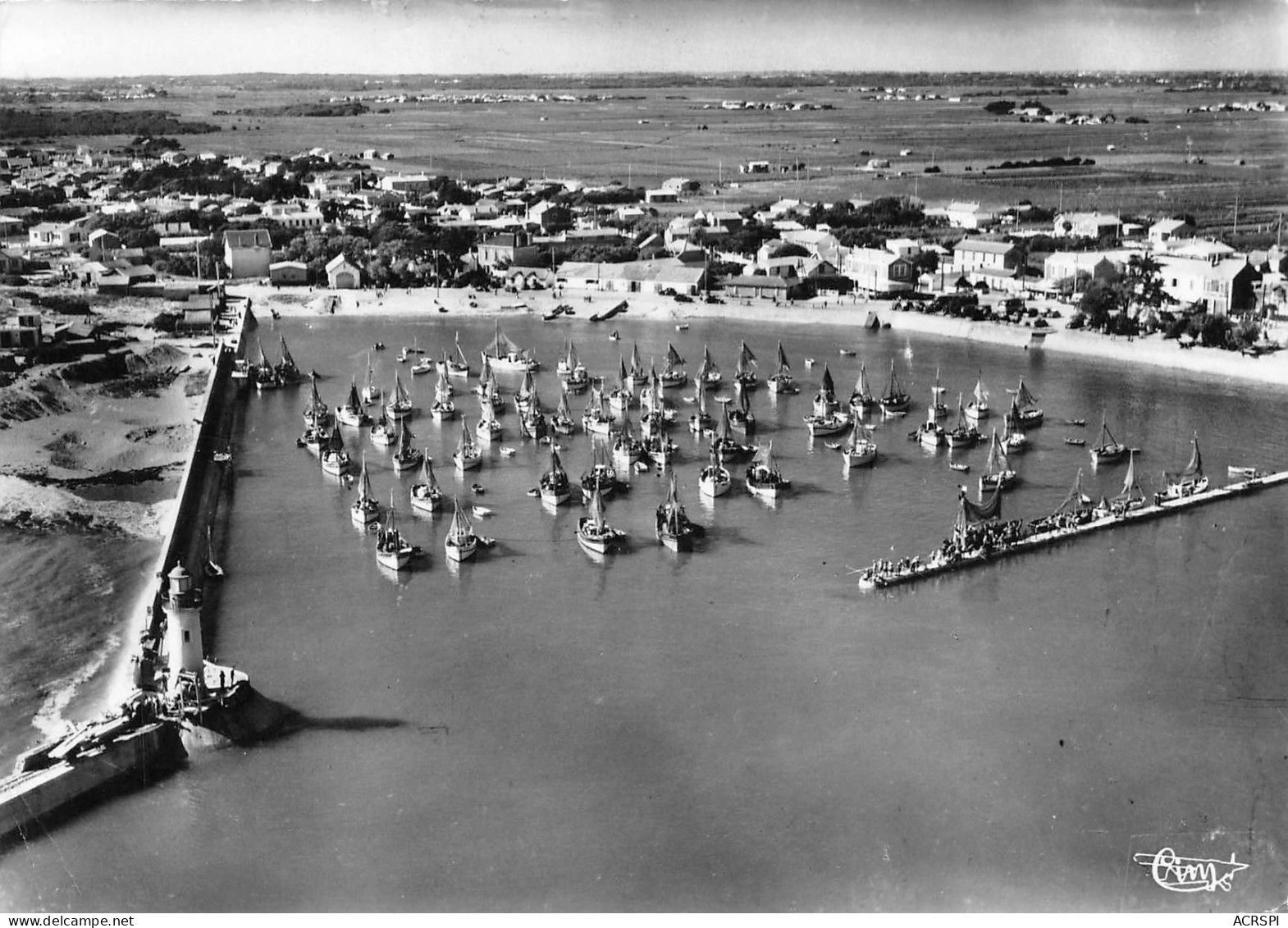 17 île D'OLERON Saint-Pierre-d'Oléron LA COTINIERE  Le Port Vue Aérienne  (Scan R/V) N° 19 \MP7146 - Saint-Pierre-d'Oleron