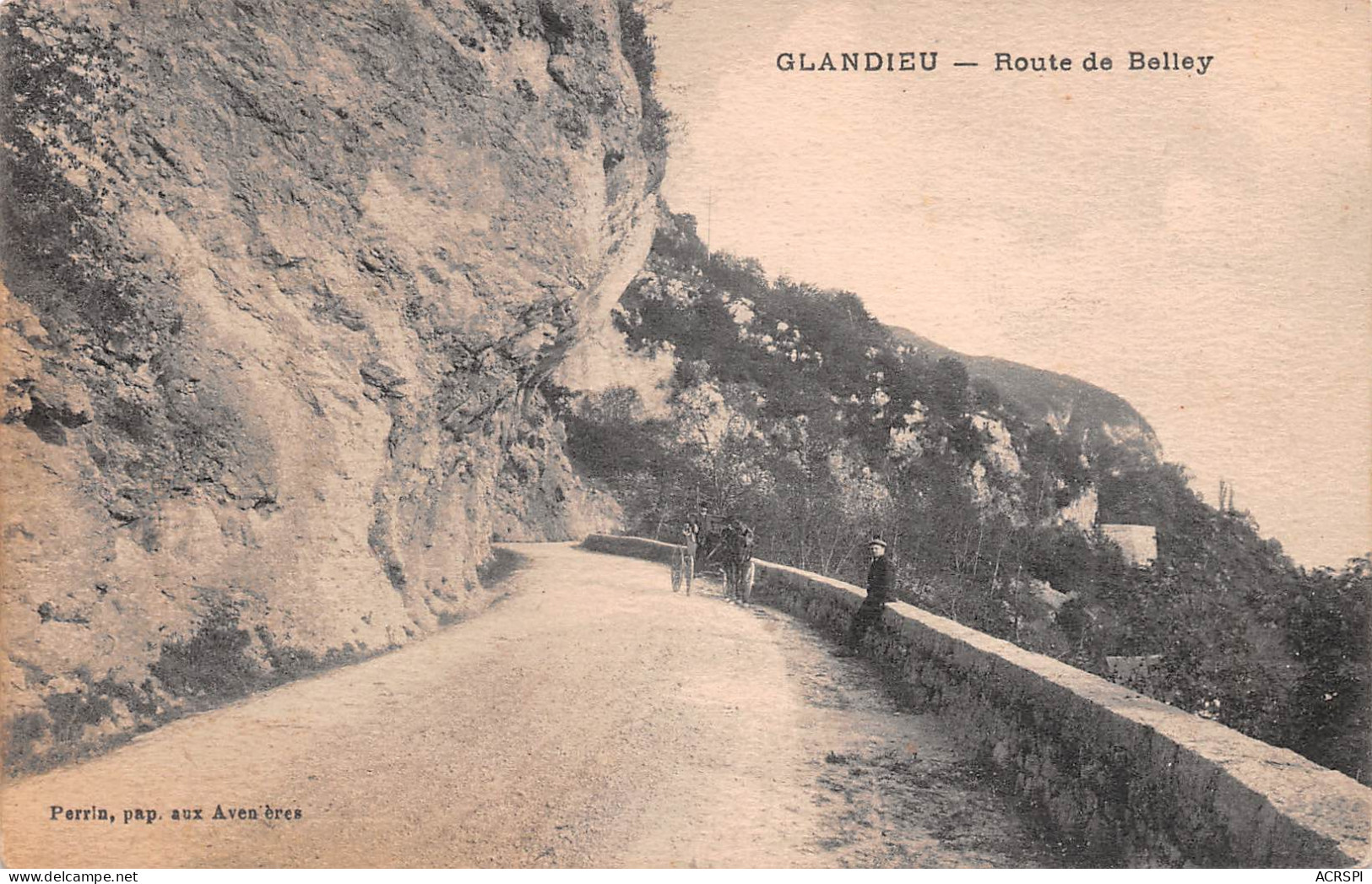 01 GLANDIEU Route De BELLEY    (Scan R/V) N° 19 \MP7152 - Belley