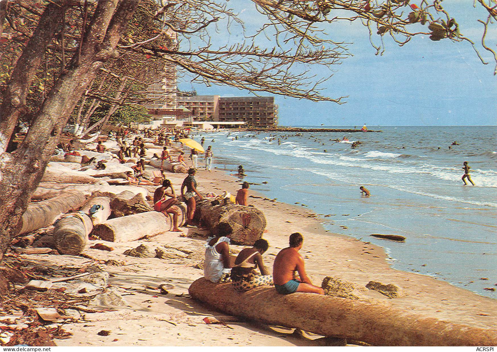 GABON LIBREVILLE  La Plage Prés De La Jetée  édition Tropic (Scan R/V) N° 58 \MP7162 - Gabon