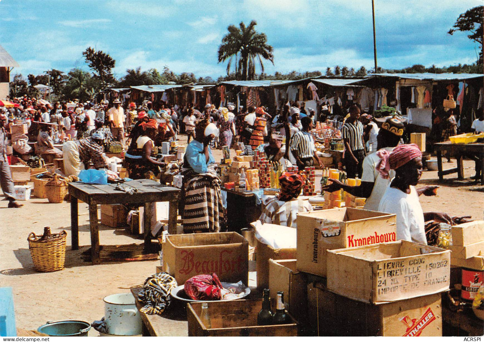 GABON LIBREVILLE Le Marché  édition Trolez  (Scan R/V) N° 67 \MP7165 - Gabon