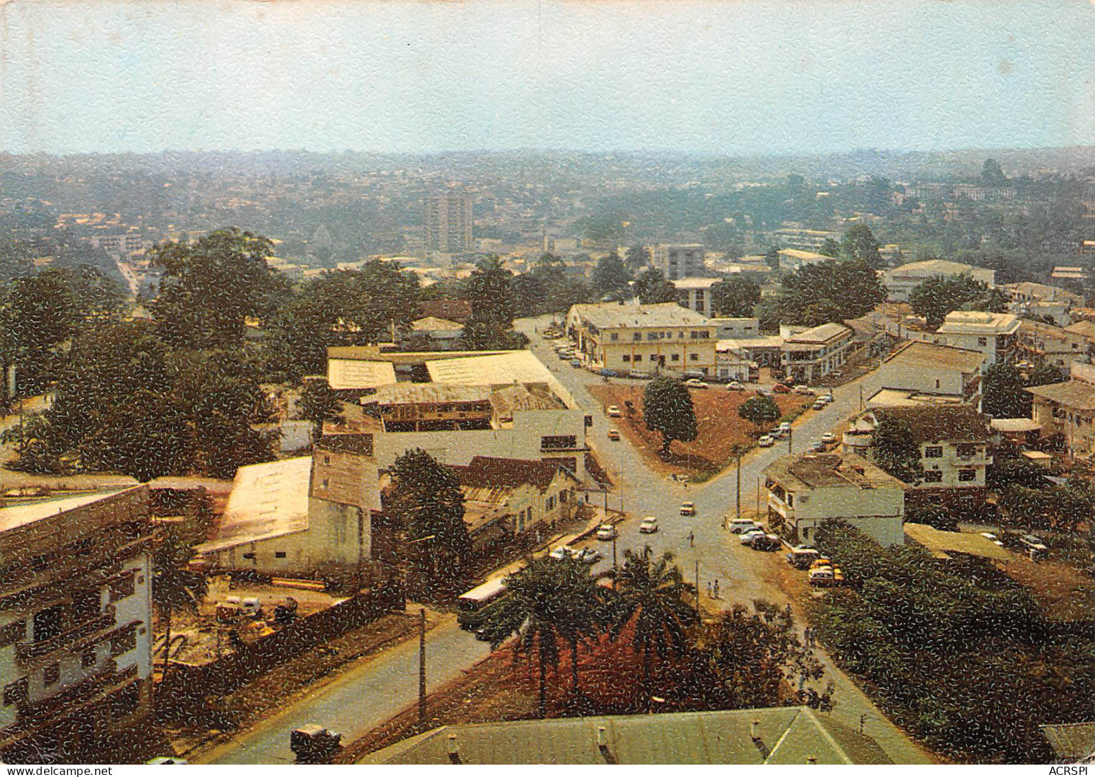 CAMEROUN YAOUNDE  Vue Depuis L'immeuble CNPS   éditions I.M.A  (Scan R/V) N° 1 \MP7170 - Camerún