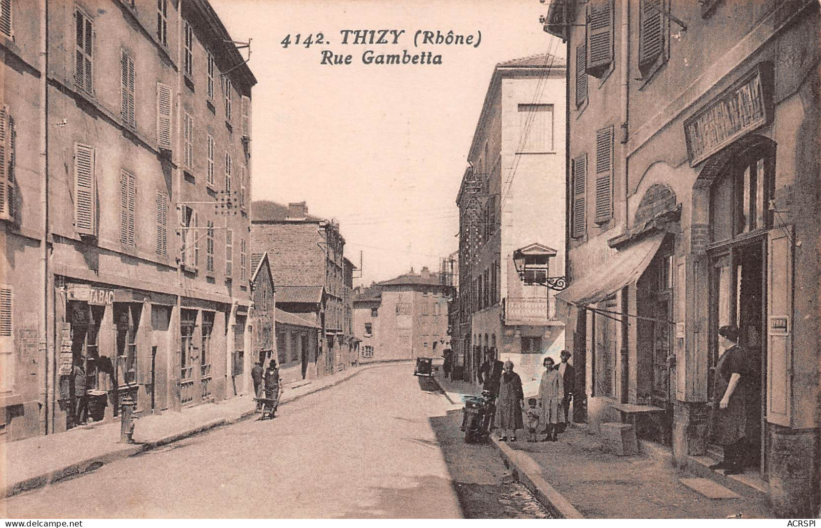 69 THIZY La Rue Gambetta édition Goutagny  (Scan R/V) N° 19 \MP7173 - Thizy