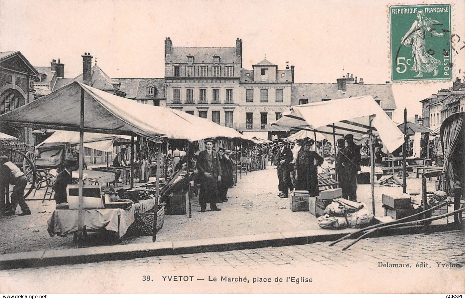 76 YVETOT  Le Marché Place De L'église  édition Delamare (Scan R/V) N° 53 \MP7173 - Yvetot