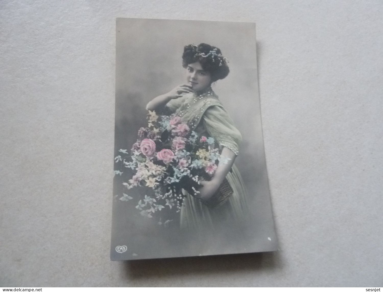 Fantaisies - Femme Avec Corbeille De Fleurs - 4 - Editions E.a.s. - Année 1910 - - Mujeres
