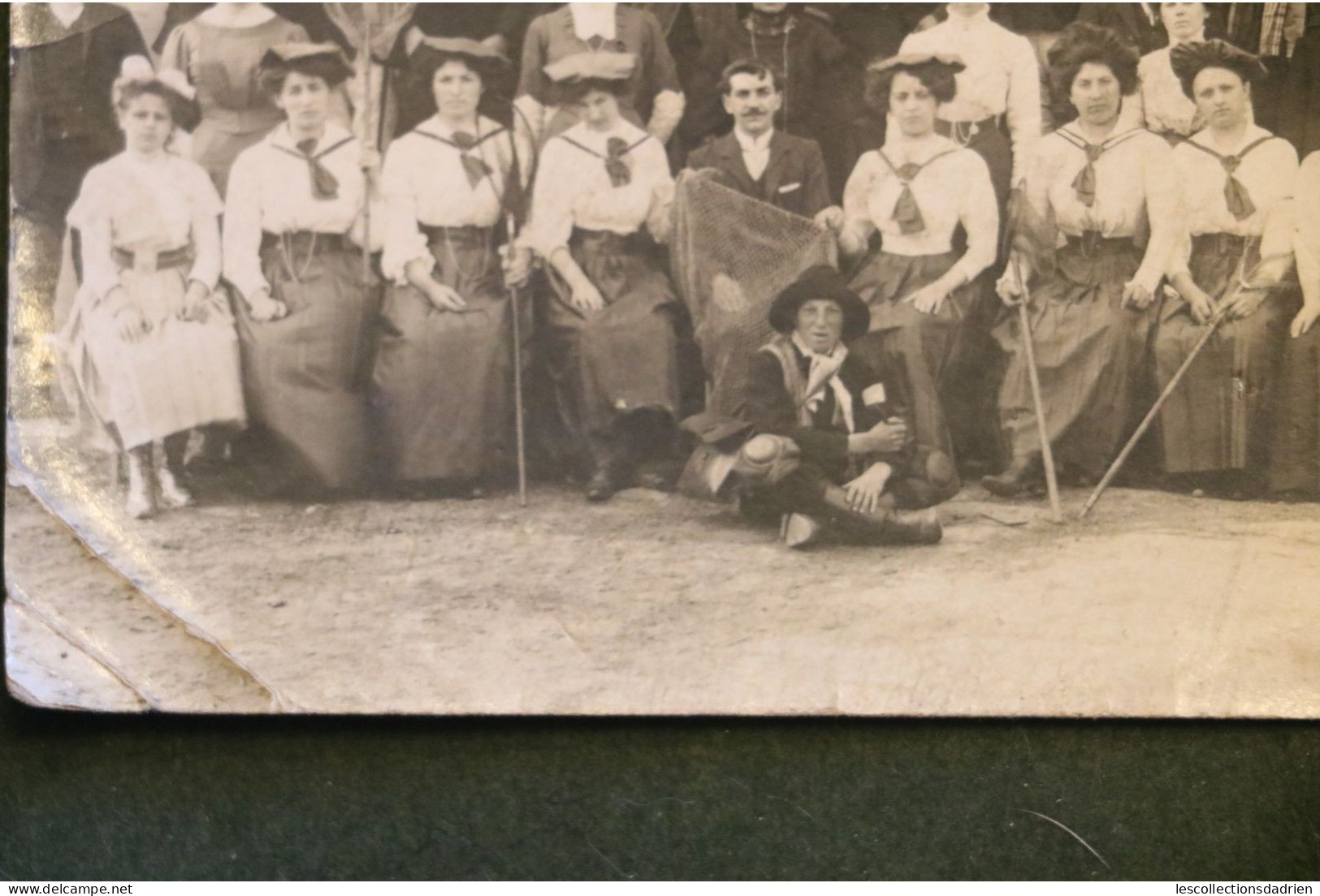 Carte postale ancienne Habay Habay-la-Neuve 1911  E. Gavroy - troupe de théatre - café
