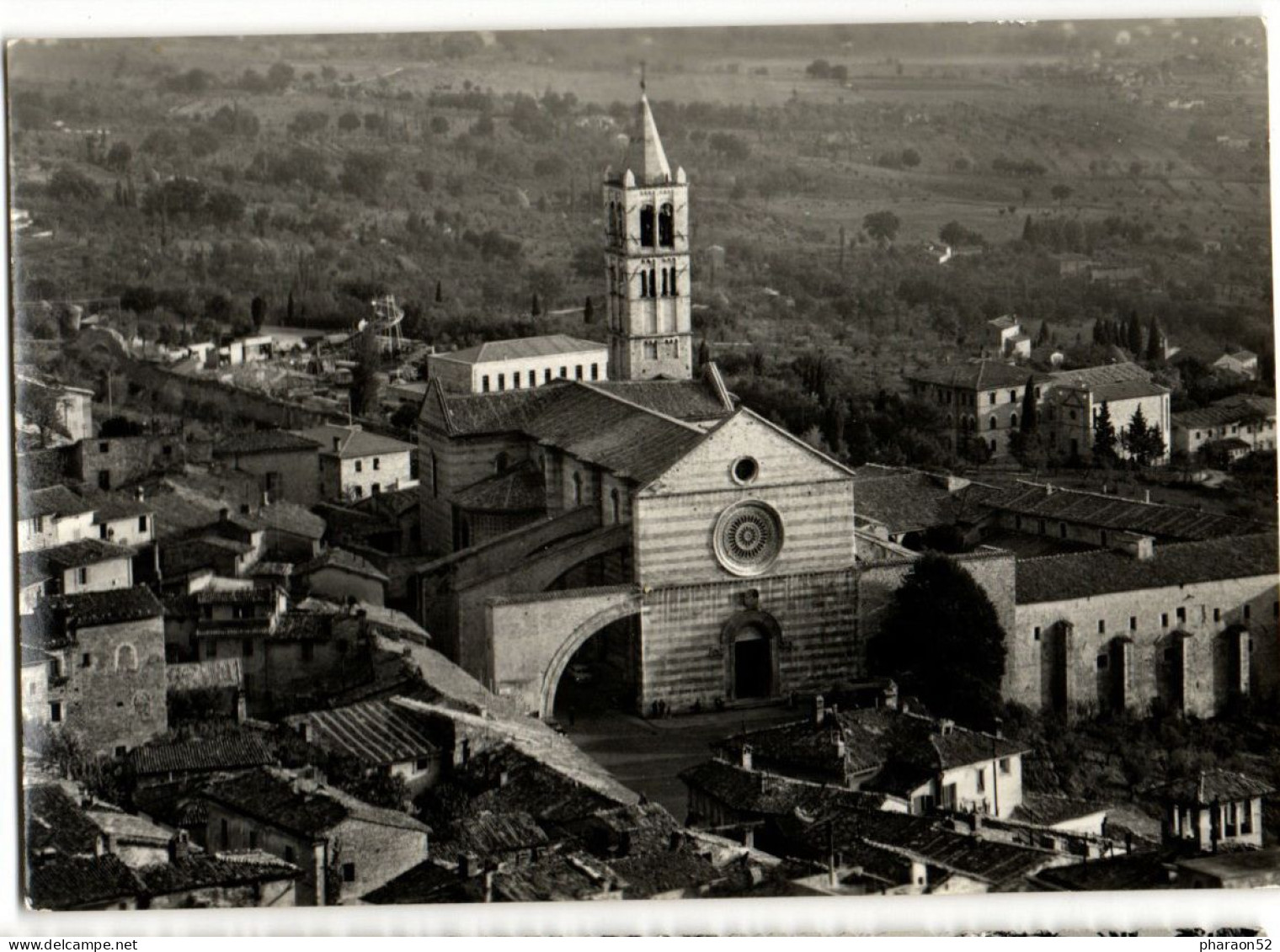 Assisi- Eglise Et Couvent De Ste Claire - Perugia