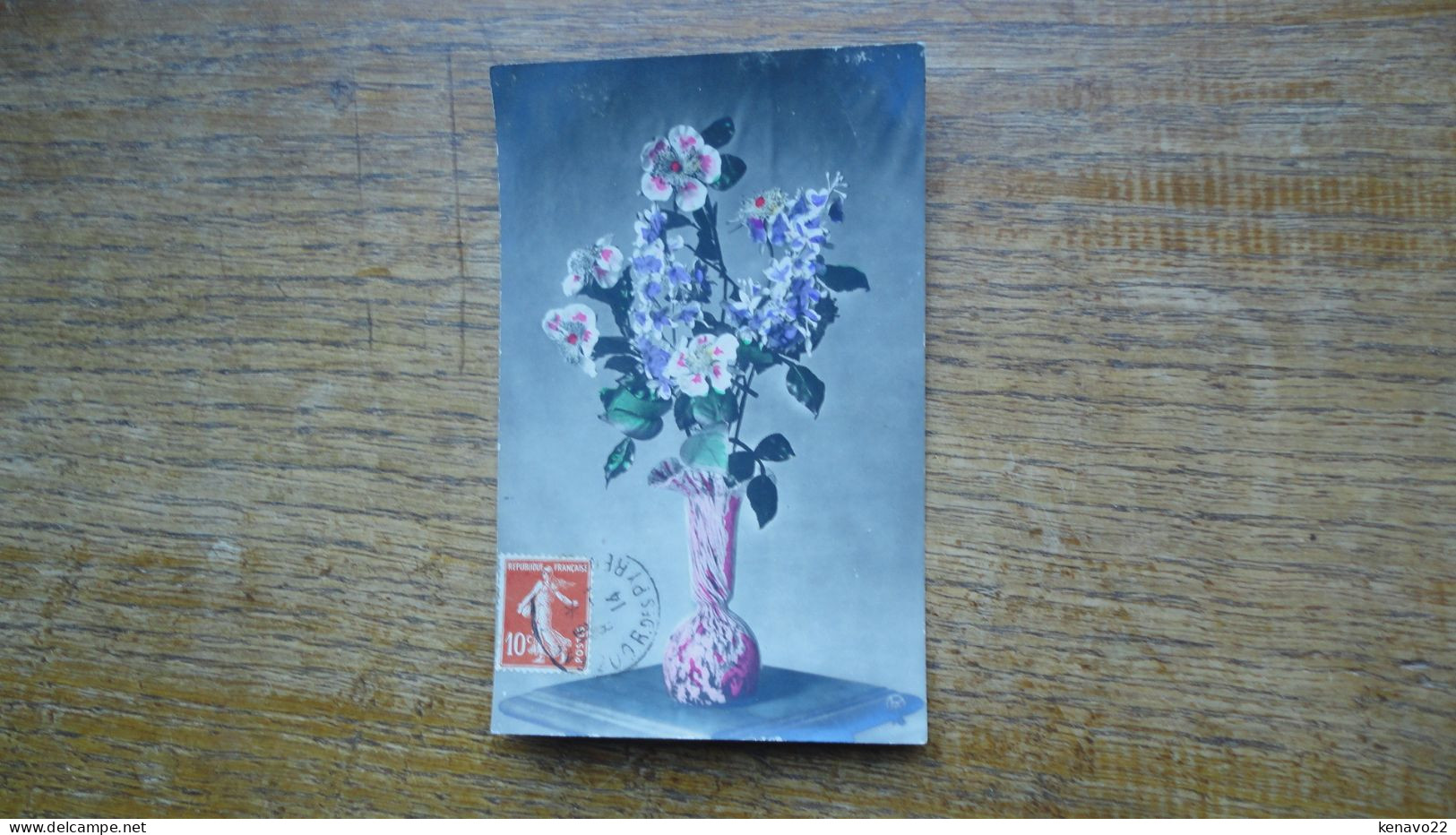 Ancienne Carte , Bouquet De Fleurs En Vase - Flores
