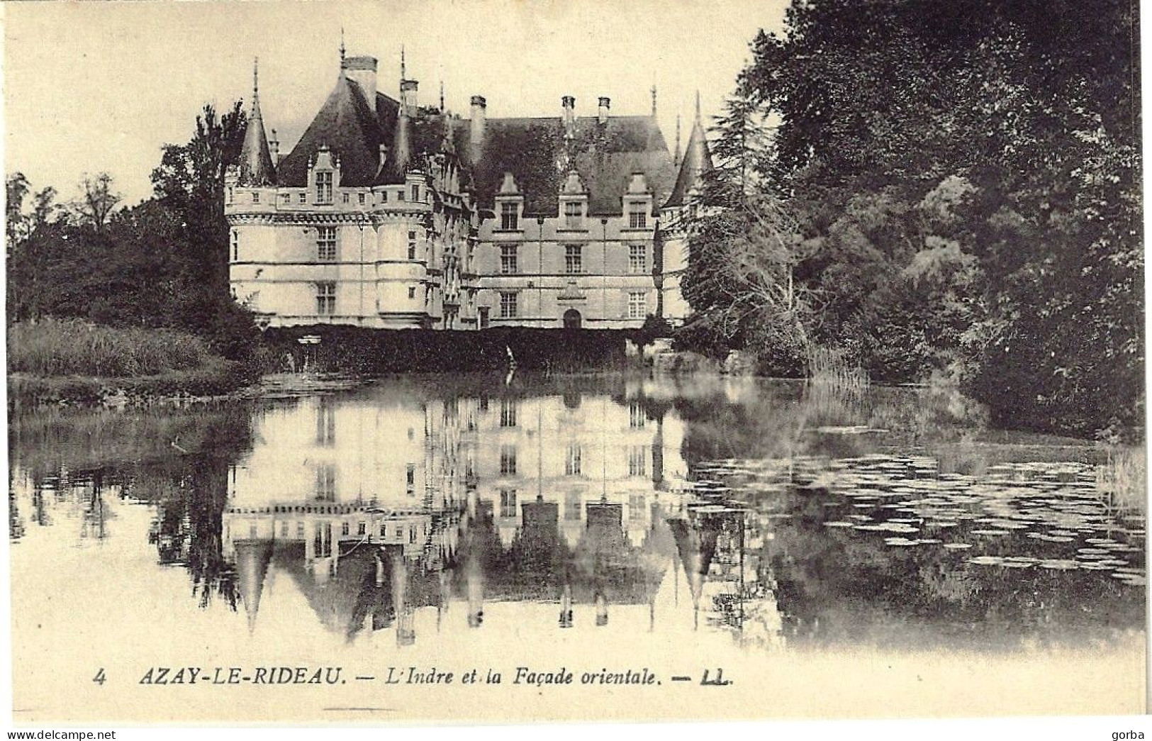 *CPA  - 37 - AZAY LE RIDEAU - Le Château - L'Indre Et La Façade Orientale - Azay-le-Rideau