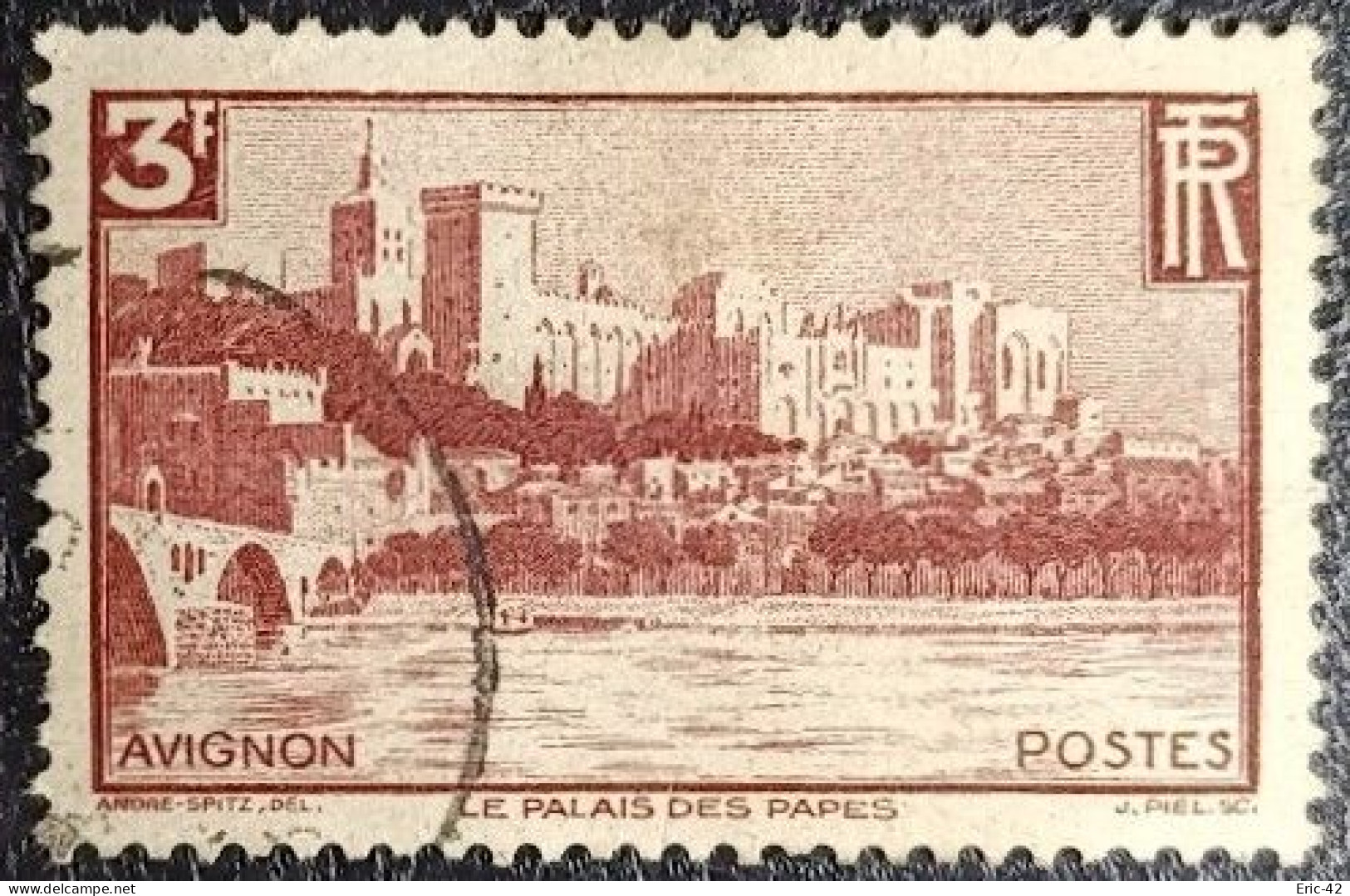 FRANCE Timbre Y&T N° 391. 3Fr AVIGNON. (USED) Bon Centrage.... - Usados