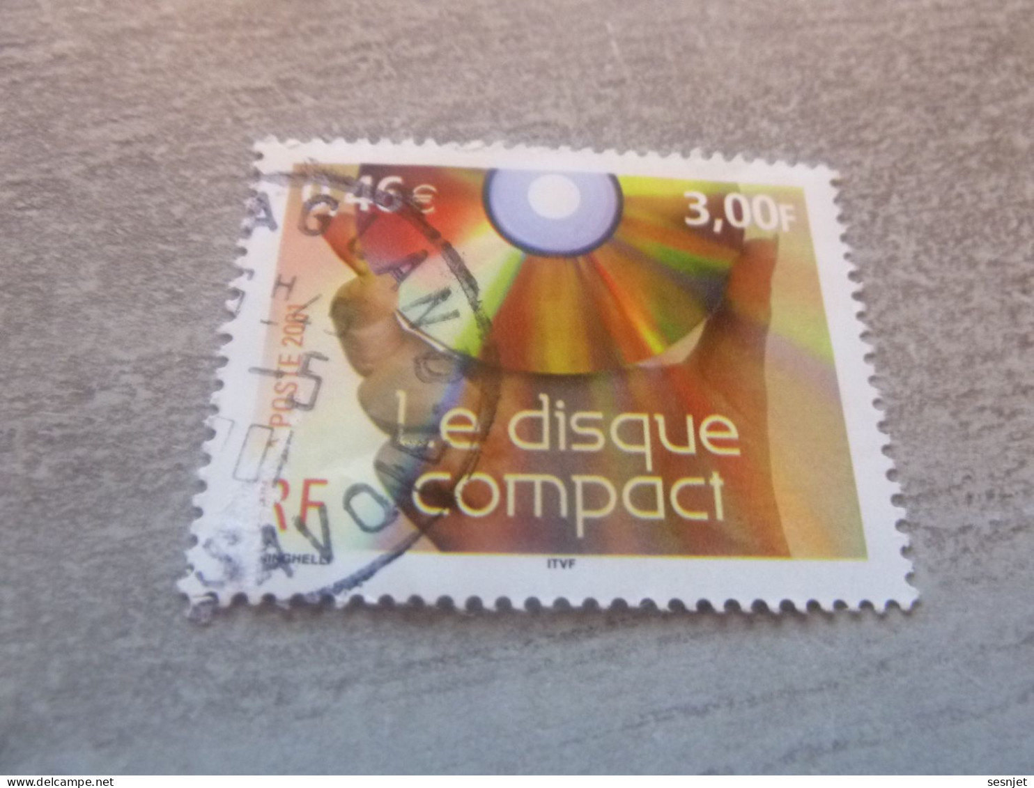 Le Disque Compact - Communication - 3f. (0.46 €) - Yt 3376 - Multicolore - Oblitéré - Année 2001 - - Usados