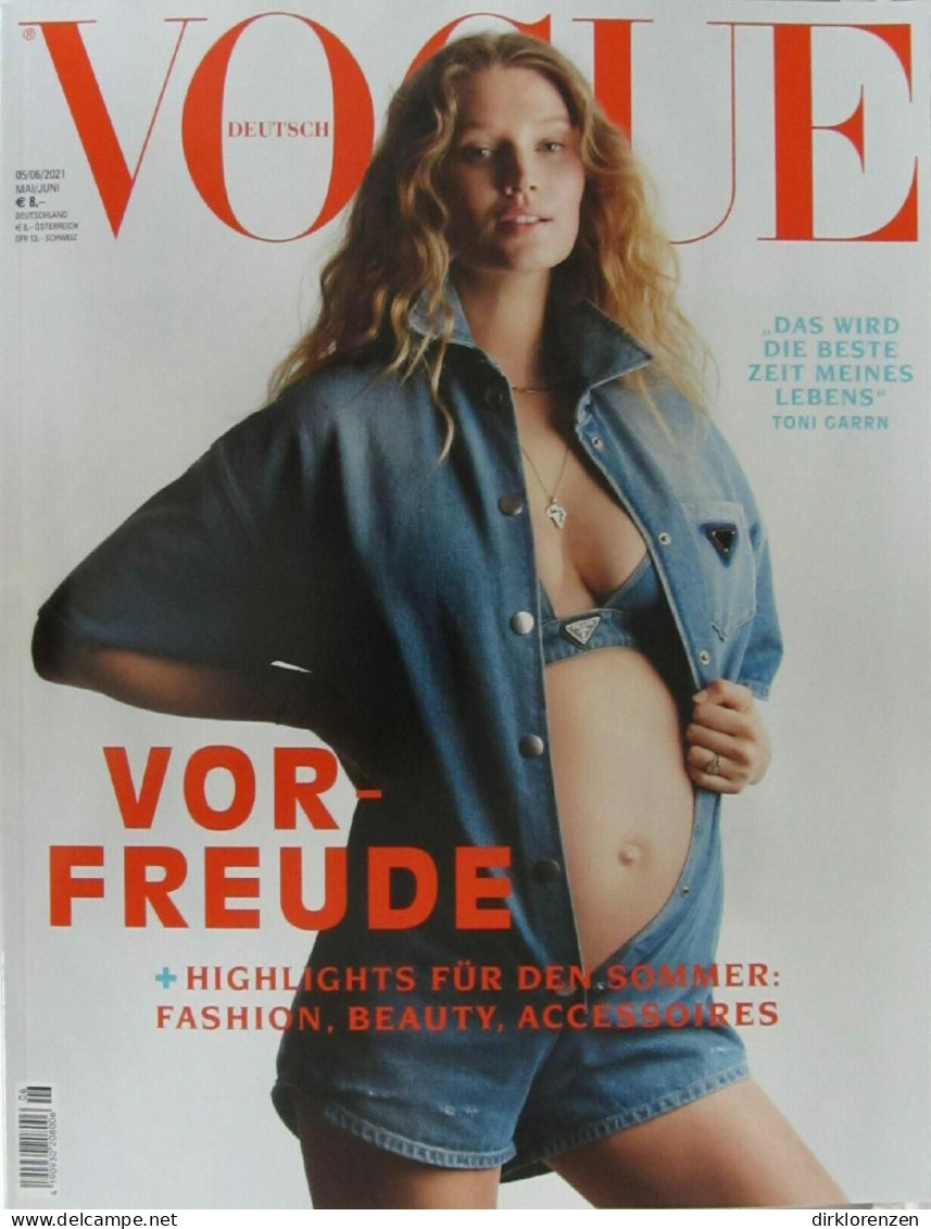 Vogue Magazine Germany 2021-05+06 Toni Garn Pregnant - Unclassified