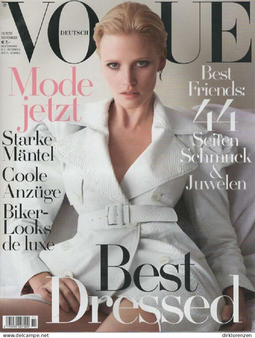 Vogue Magazine Germany 2016-11 Lara Stone  - Unclassified