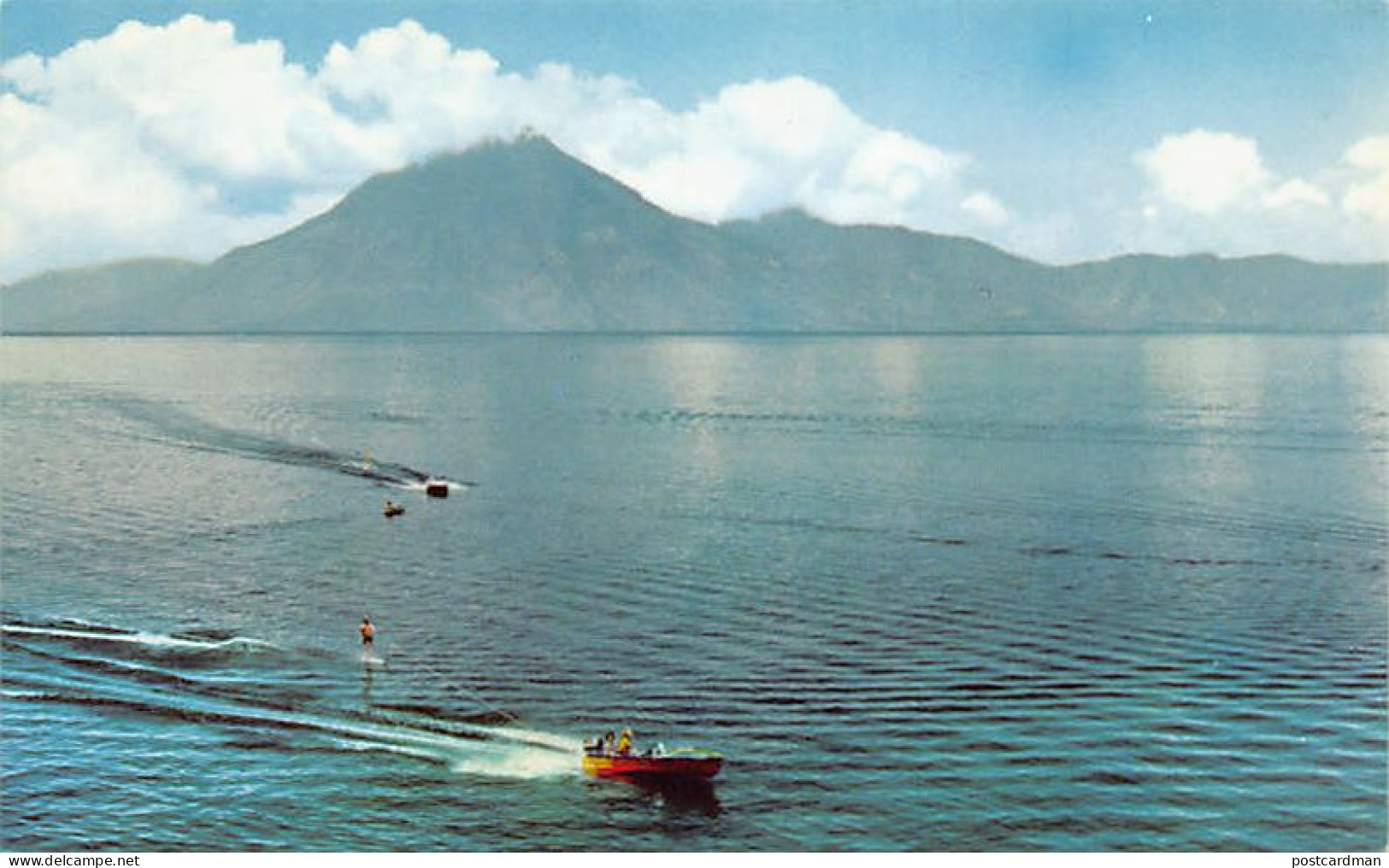 GUATEMALA - Vista Del Lago De Atitlan - Volcan San Pedro - Publ. B. Zadik Y Cia  - Guatemala