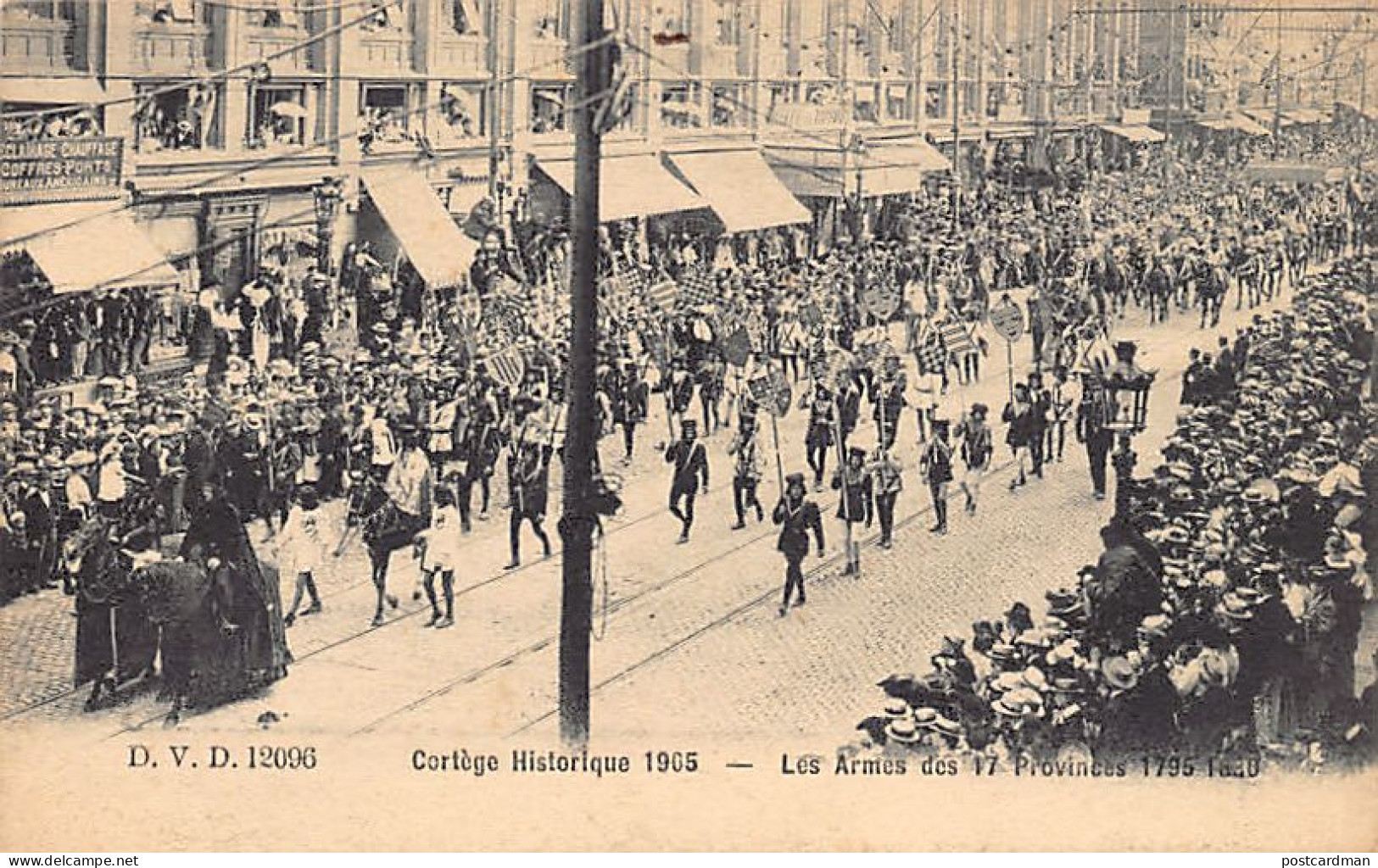 BRUXELLES - Cortège Historique De 1905 - Les Armes Des 17 Provinces - Ed. D.V.D. 12096 - Feste, Eventi