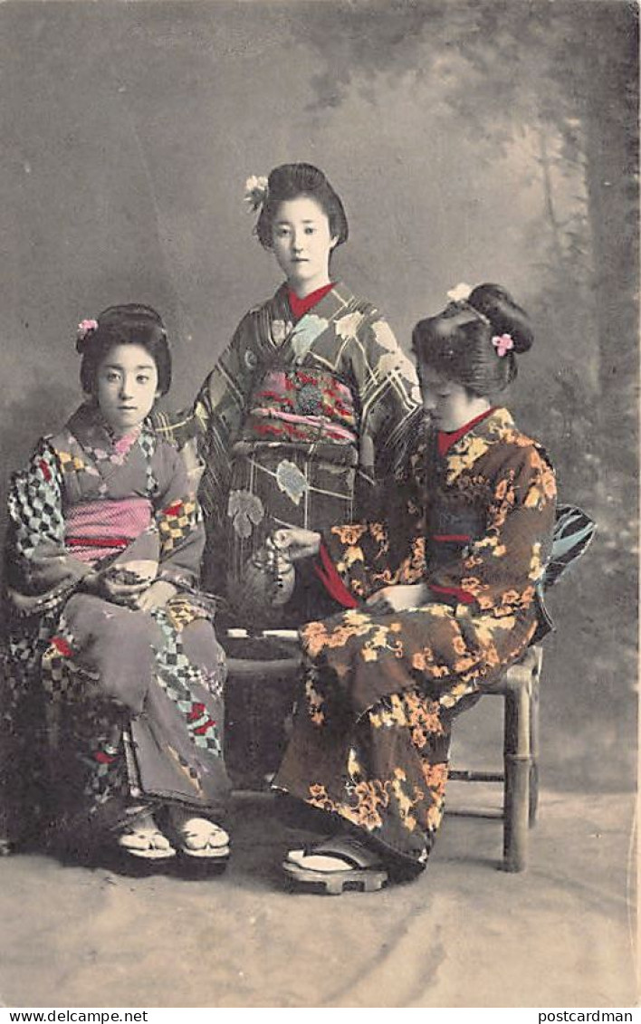 Japan - Three Geishas Taking Tea - Otros & Sin Clasificación