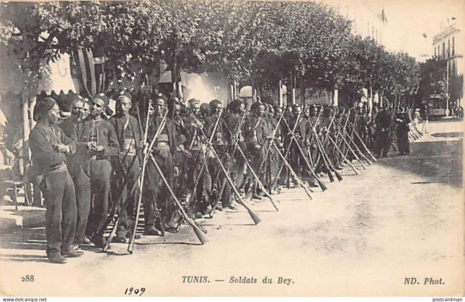 TUNIS - Soldats Du Bey - Ed. ND Phot. Neurdein 35 - Tunesië