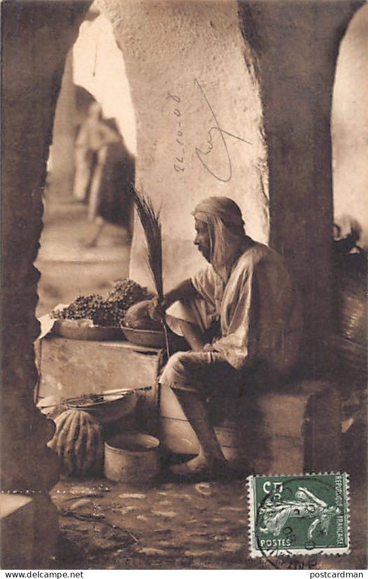 Algérie - Un Marchand De Fruits - Ed. LL Lévy 84 - Sonstige & Ohne Zuordnung