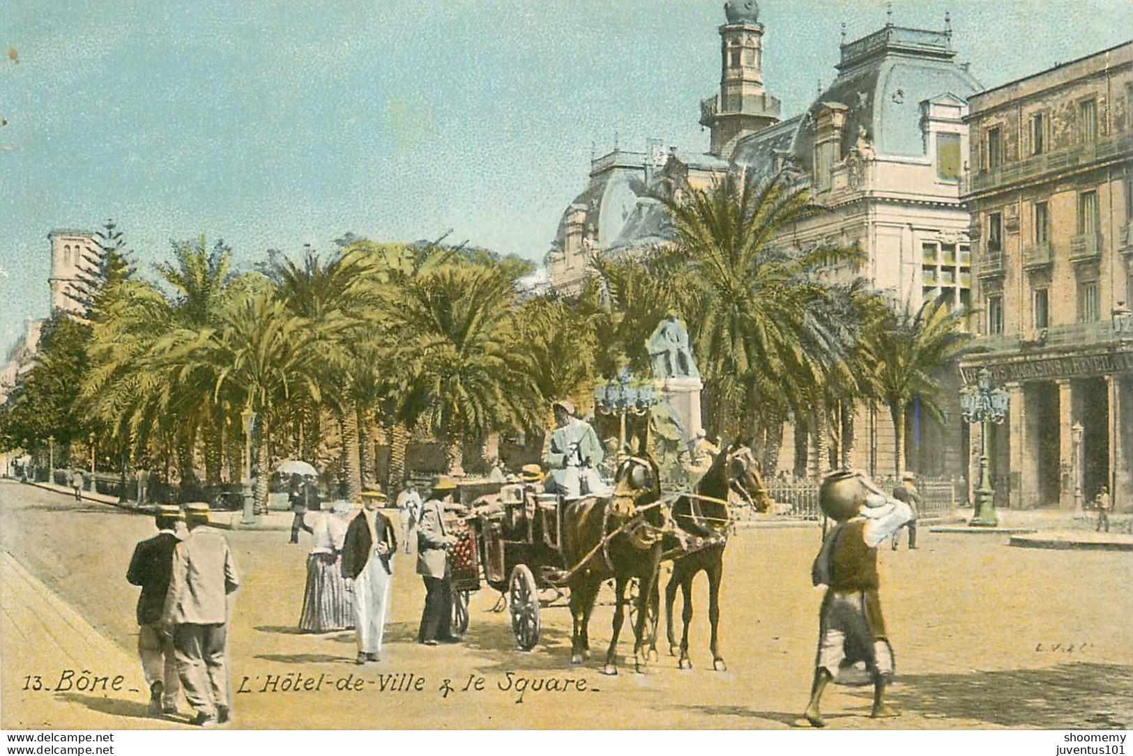 CPA Bône-L'Hôtel De Ville Et Le Square-13     L1987 - Annaba (Bône)