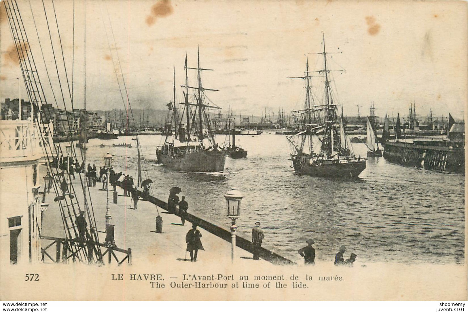 CPA Le Havre-L'avant Port Au Moment De La Marée-Timbre    L1286 - Non Classés