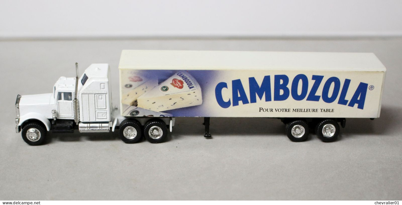 Véhicules_Hummer_HO_camions_Cambozola_Mack_1-87 - Echelle 1:87
