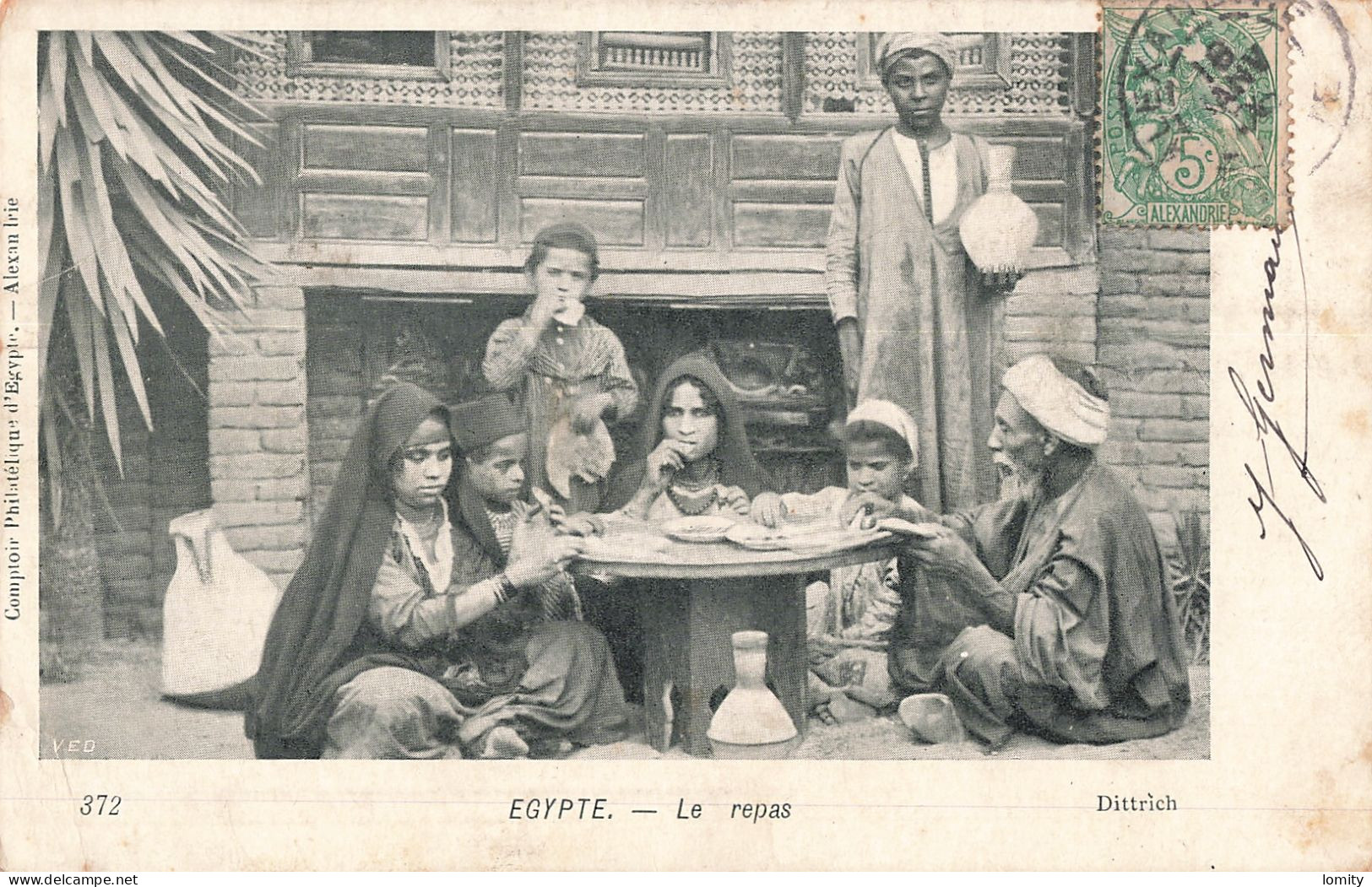 Timbre Alexandrie N°23 Sur Carte Postale CPA  Cachet Alexandrie Egypte Le Repas - Storia Postale