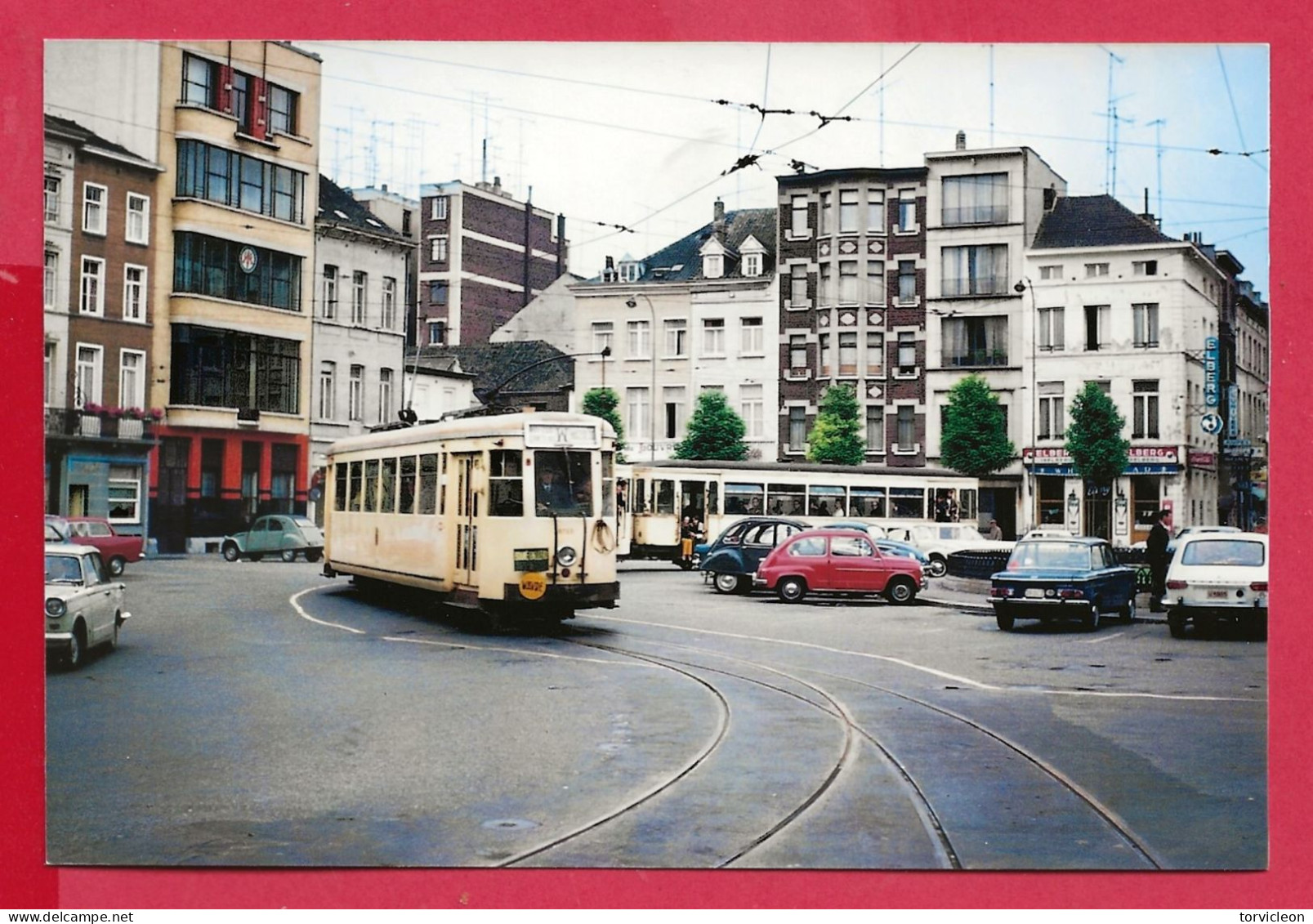 Photo Bruxelles = Tram  Place  Rouppe  :  Ligne W  Motrice SE  Effectue La Boucle Et Repart  Vers  Waterloo - Altri & Non Classificati