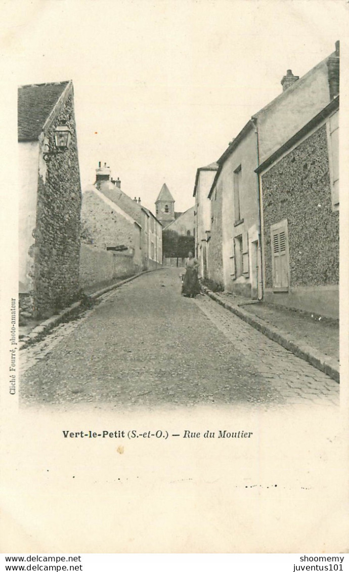 CPA Vert Le Petit-Rue Du Moutier-Timbre      L1697 - Vert-le-Petit