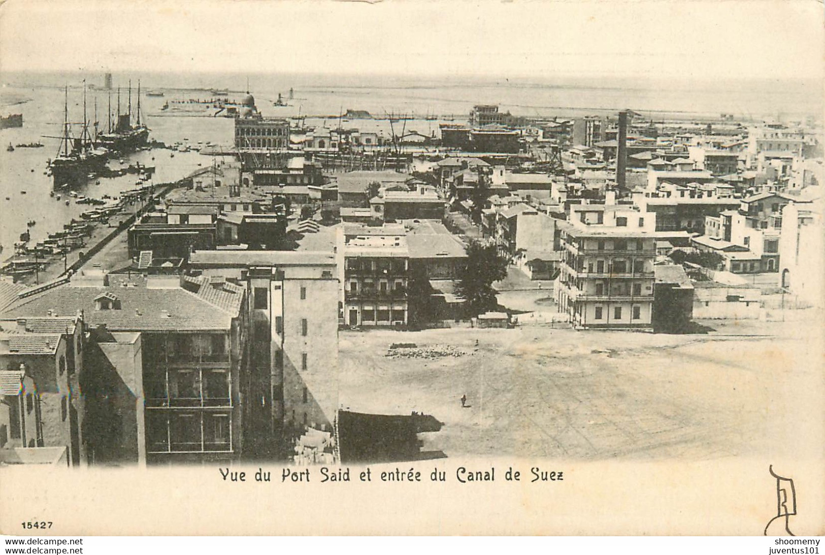 CPA Vue De Port Said Et Entrée Du Canal De Suez-Timbre      L1951 - Port-Saïd